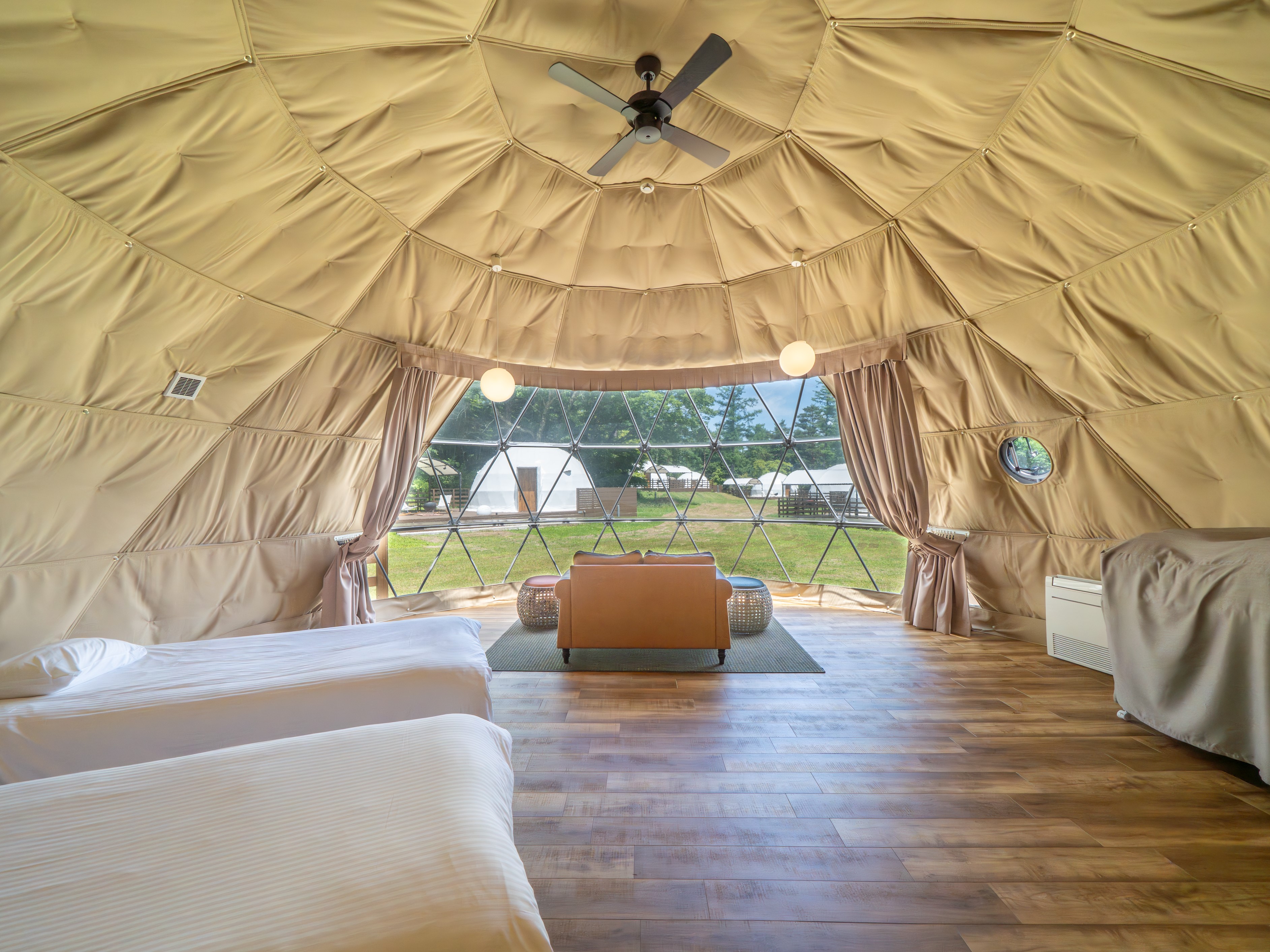 アメージングドーム・locus室内