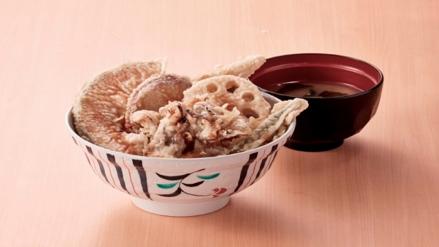 １階「天丼てんや」朝食　おはよう野菜天丼