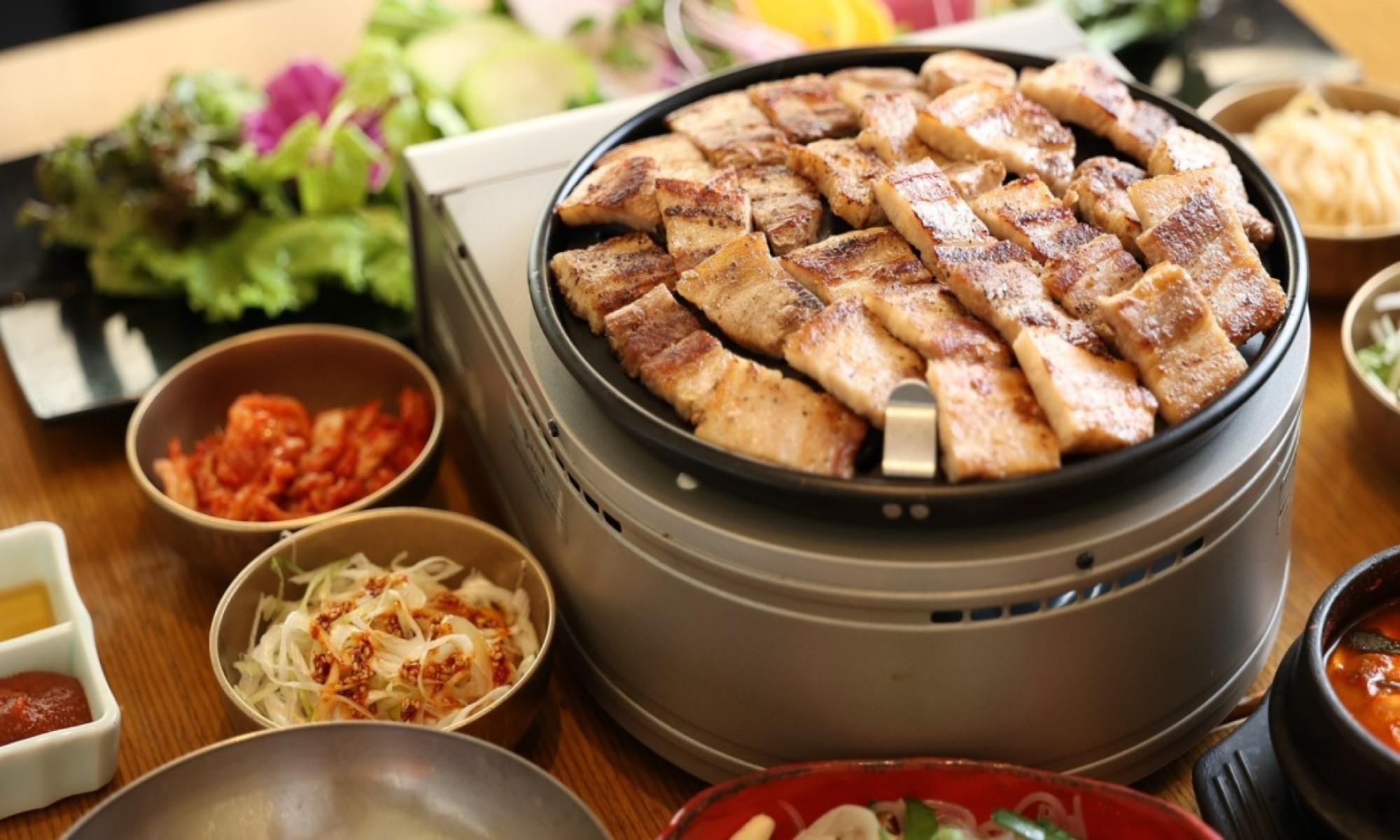 2階「サムギョプサルと野菜 いふう」