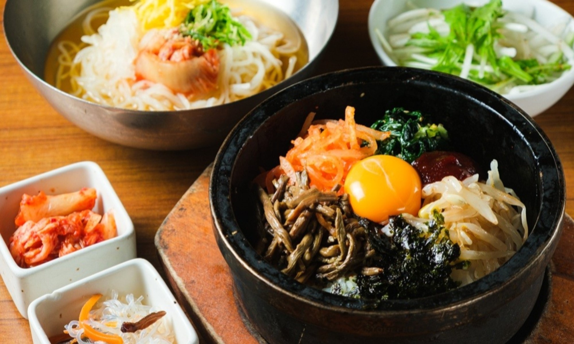 2階「サムギョプサルと野菜 いふう」