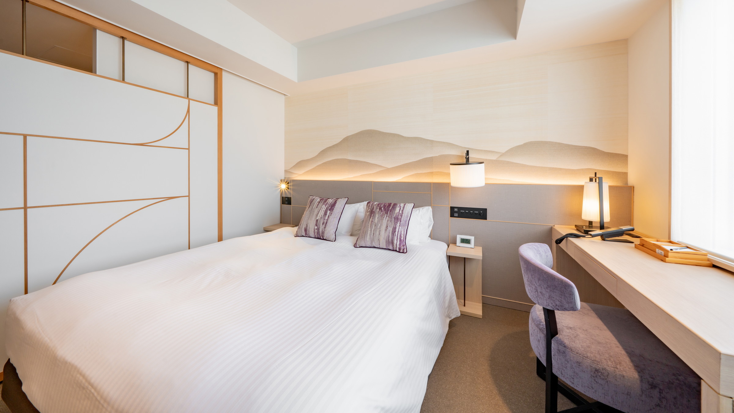 ［コンフォートダブル］