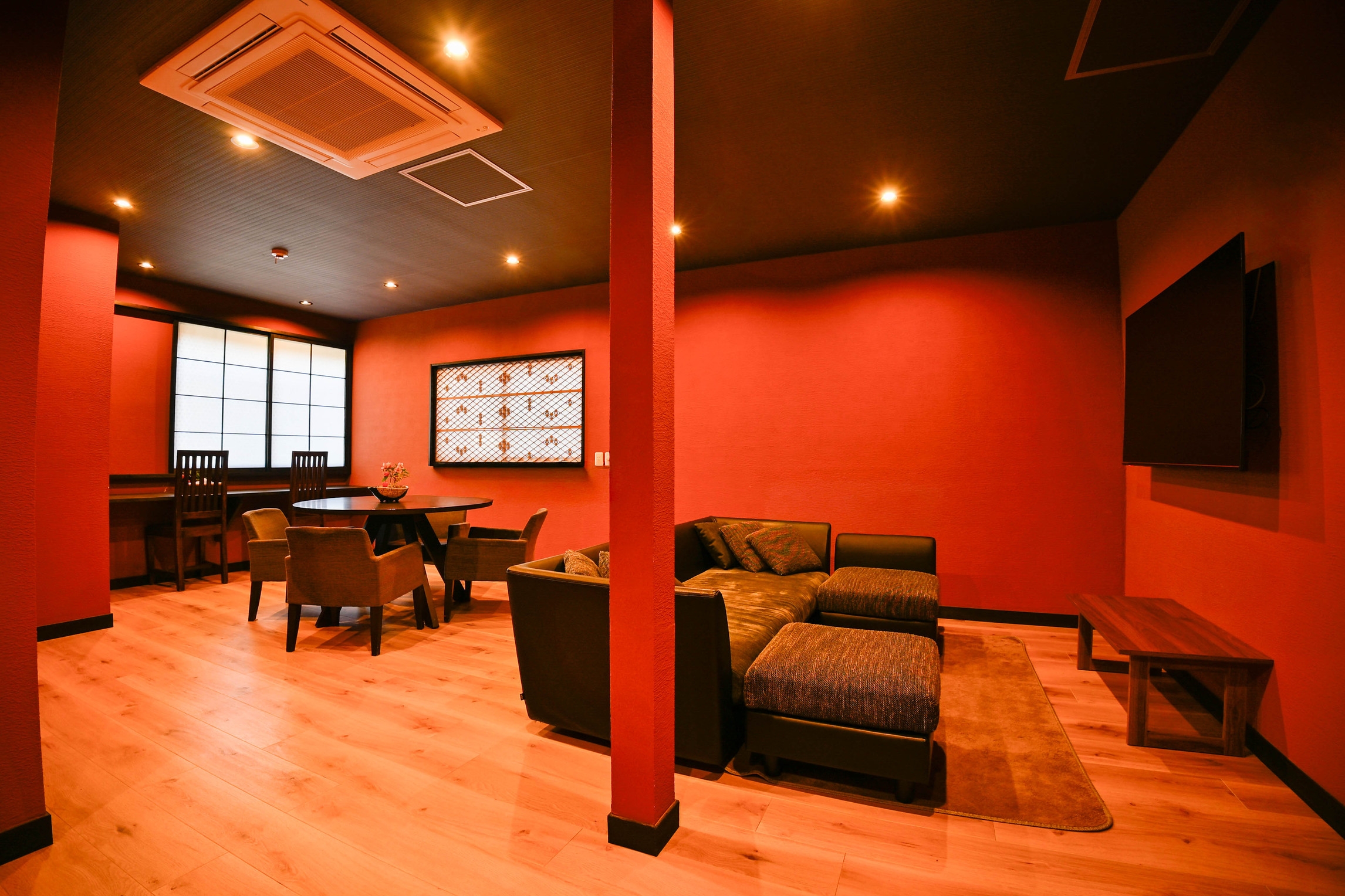 【HappyAnniversary記念日プラン】2食お部屋食＆冷蔵庫ドリンク付In14時OUT11時