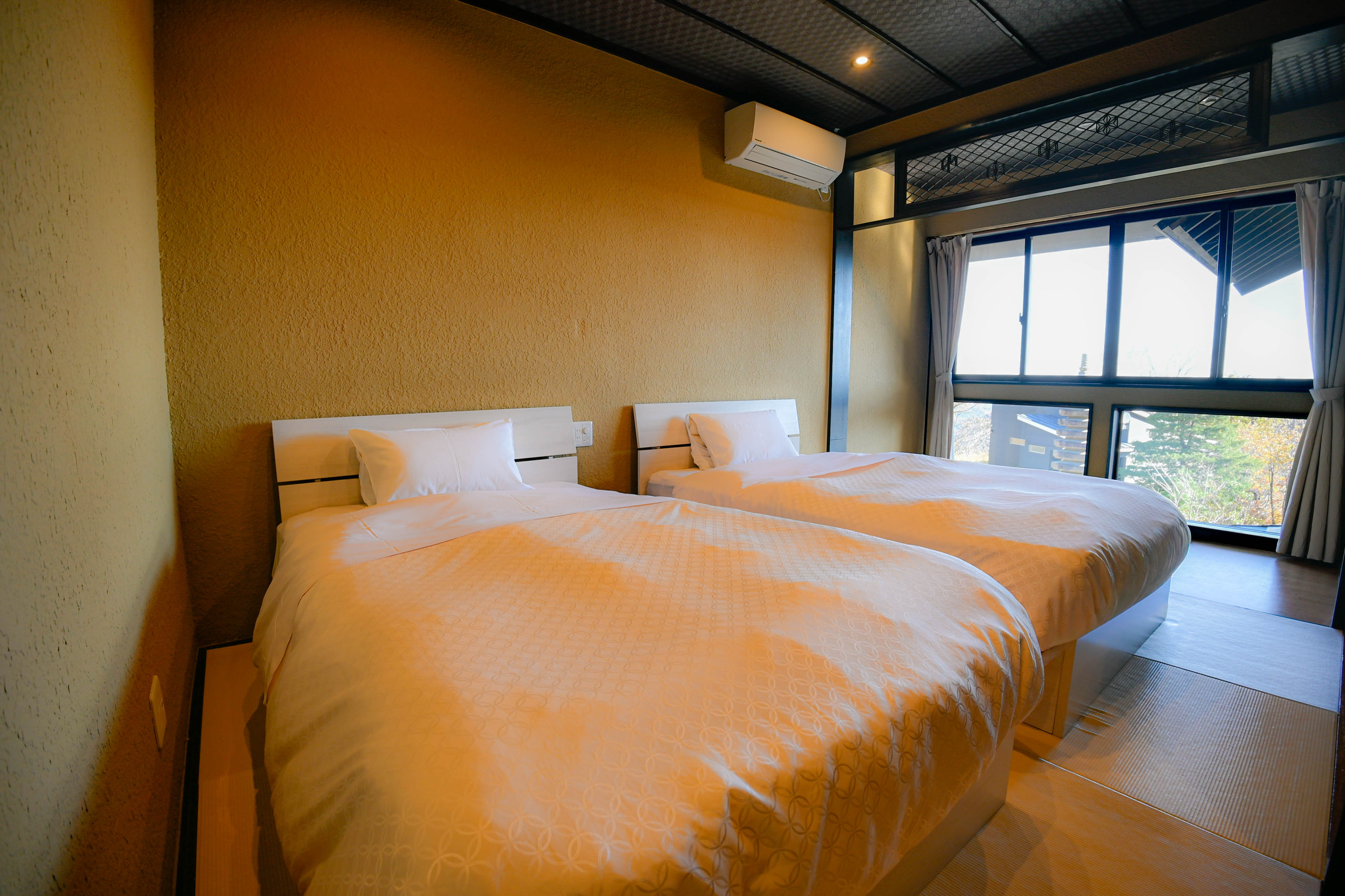 セカンドベッドルーム（3名様より開放）