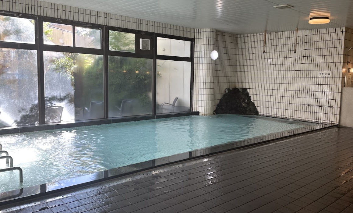 富山県最大級の広さを誇ります男性大浴場です。