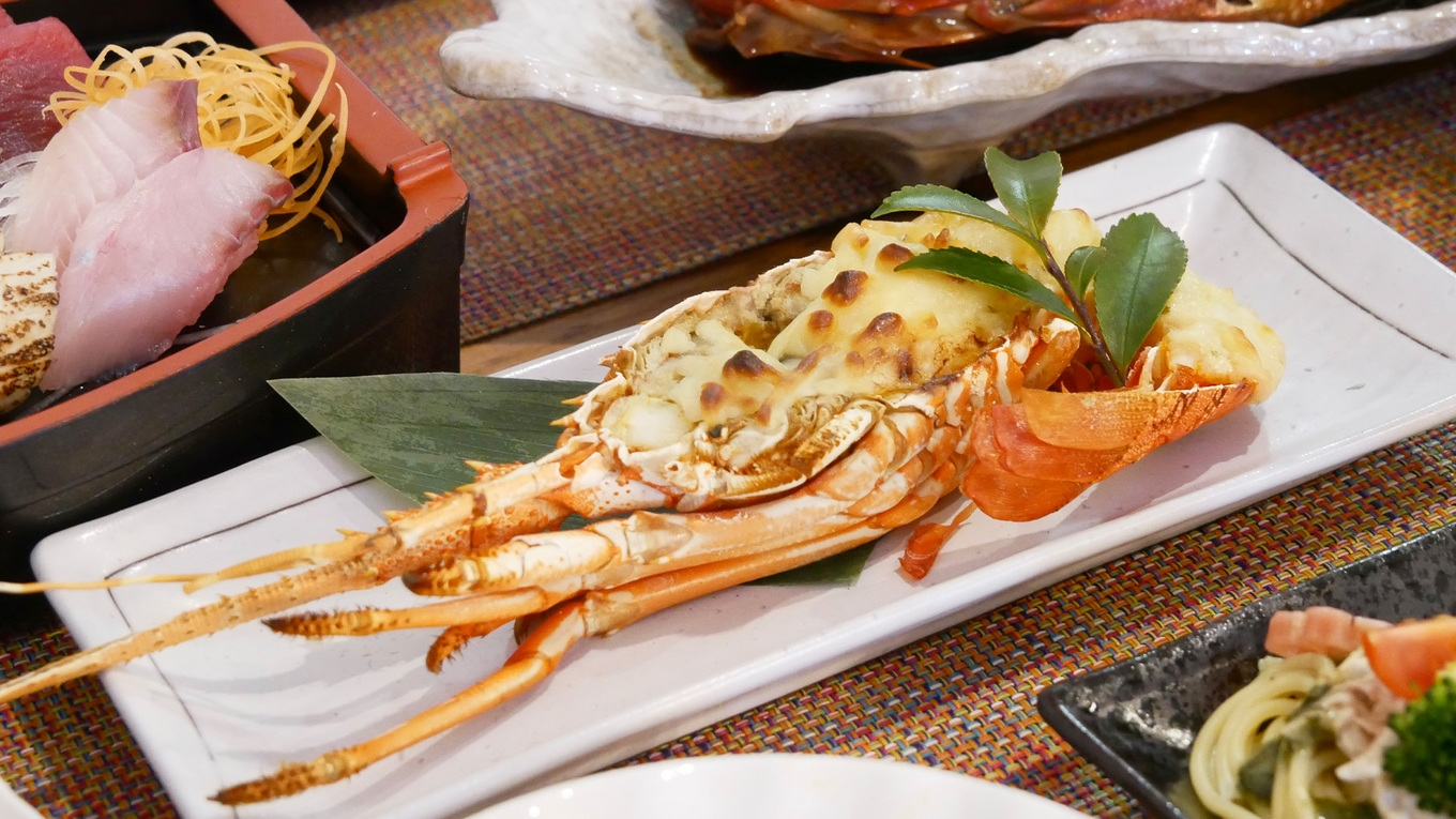 2食付き!！【卒業旅行】【記念日】【女子会】【飲み放題と乾杯瓶ビール】【お洒落浴衣とホールケーキ付】