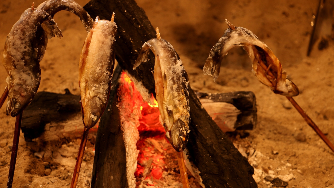 【リーズナブル2食付】川魚の囲炉裏端焼きがメインの全７品♪シンプル会津ごはん【観光利用のみ】