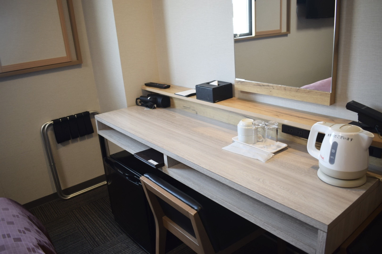ツインルームデスク