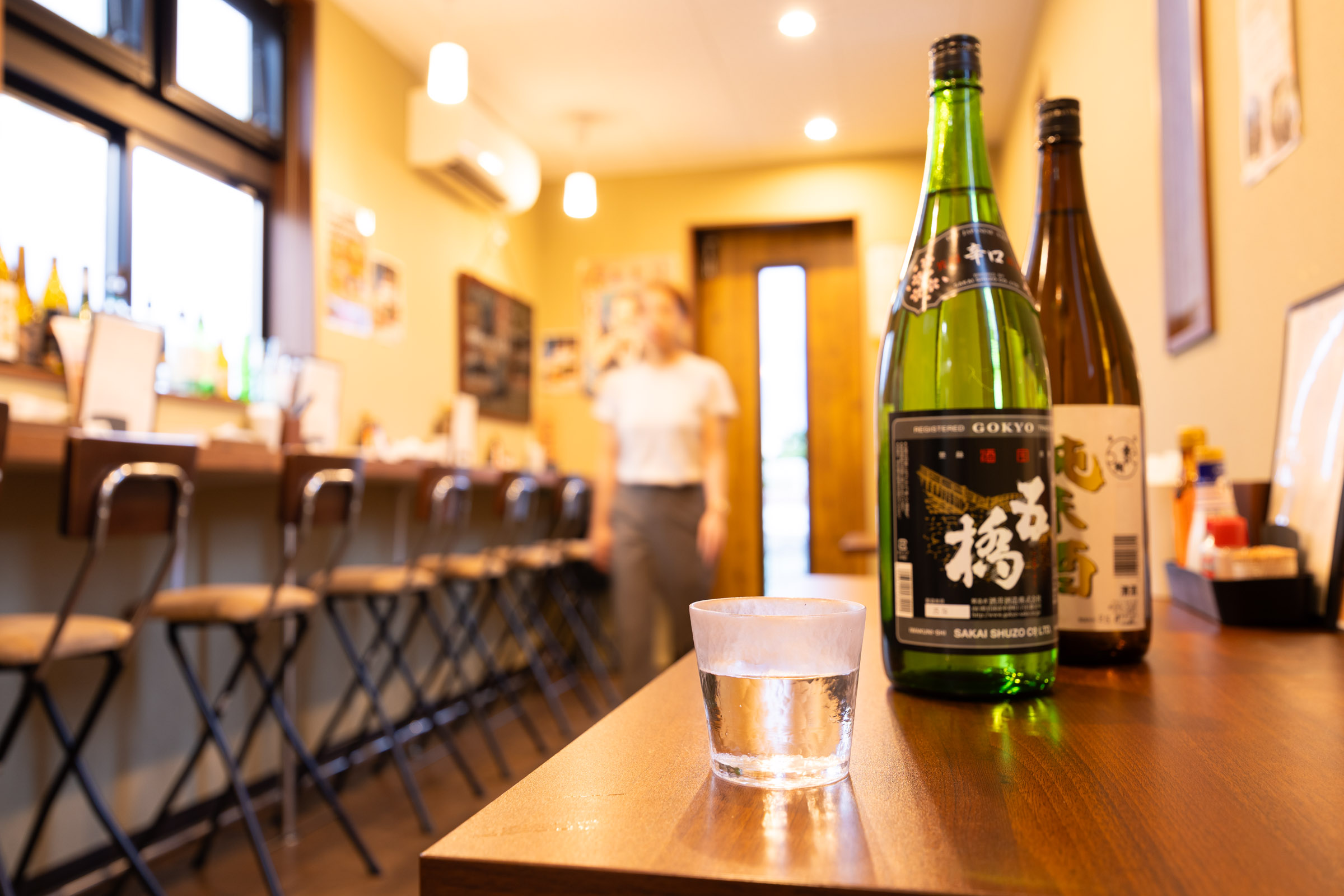 クダマツスタンド内観