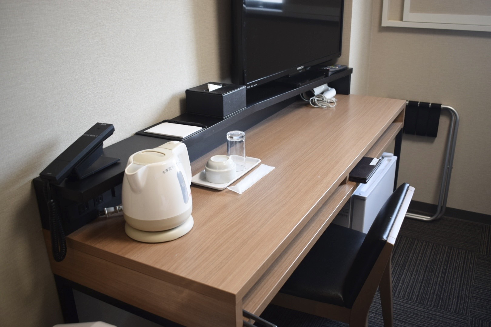 シングルルーム　デスク