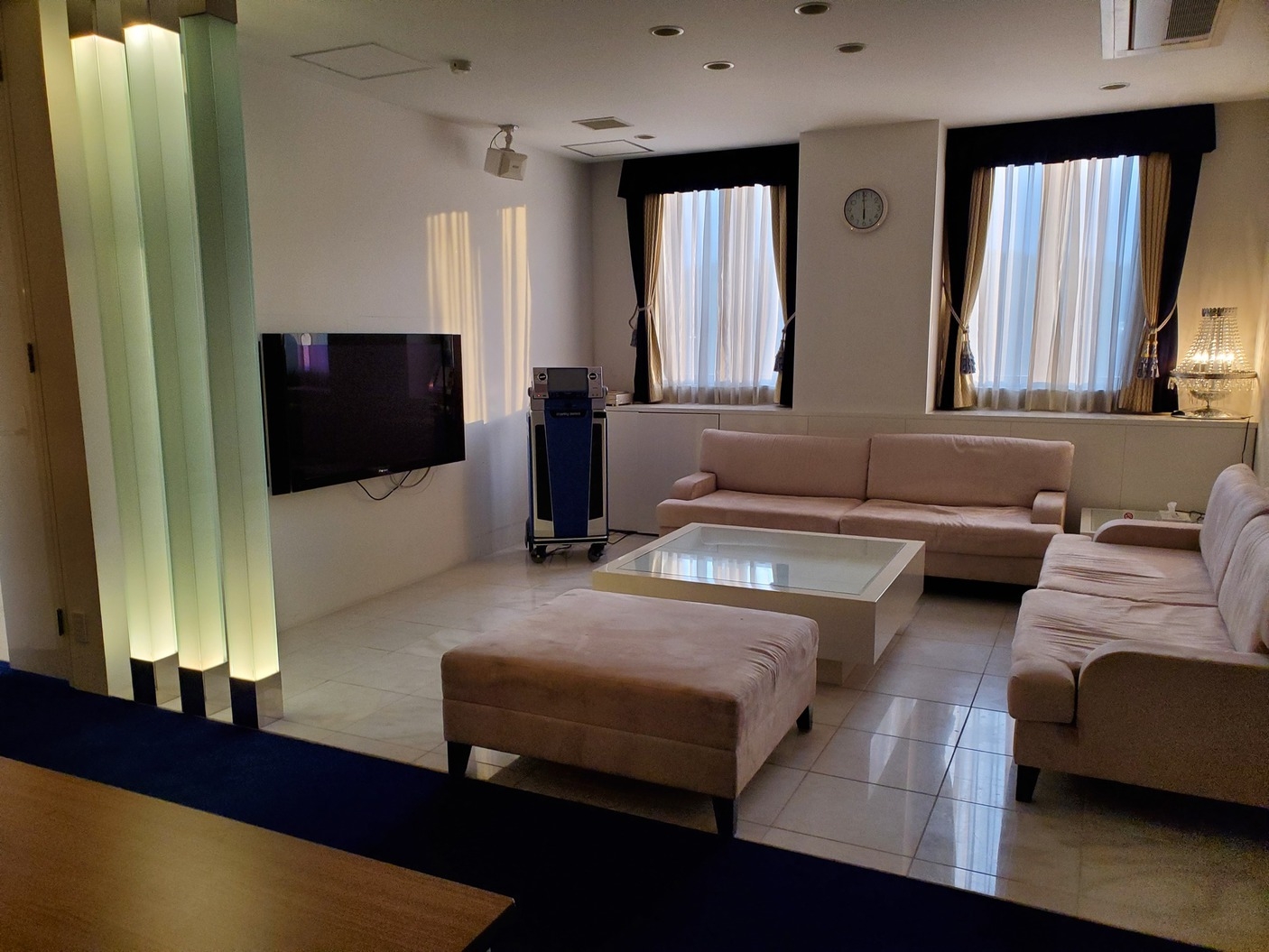 【カラオケ付き】持ち込みOK！素泊まりステイプラン