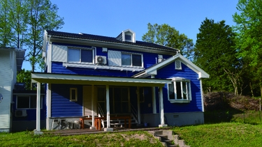 ネイビー【ジャグジーバス&庭付コテージ】