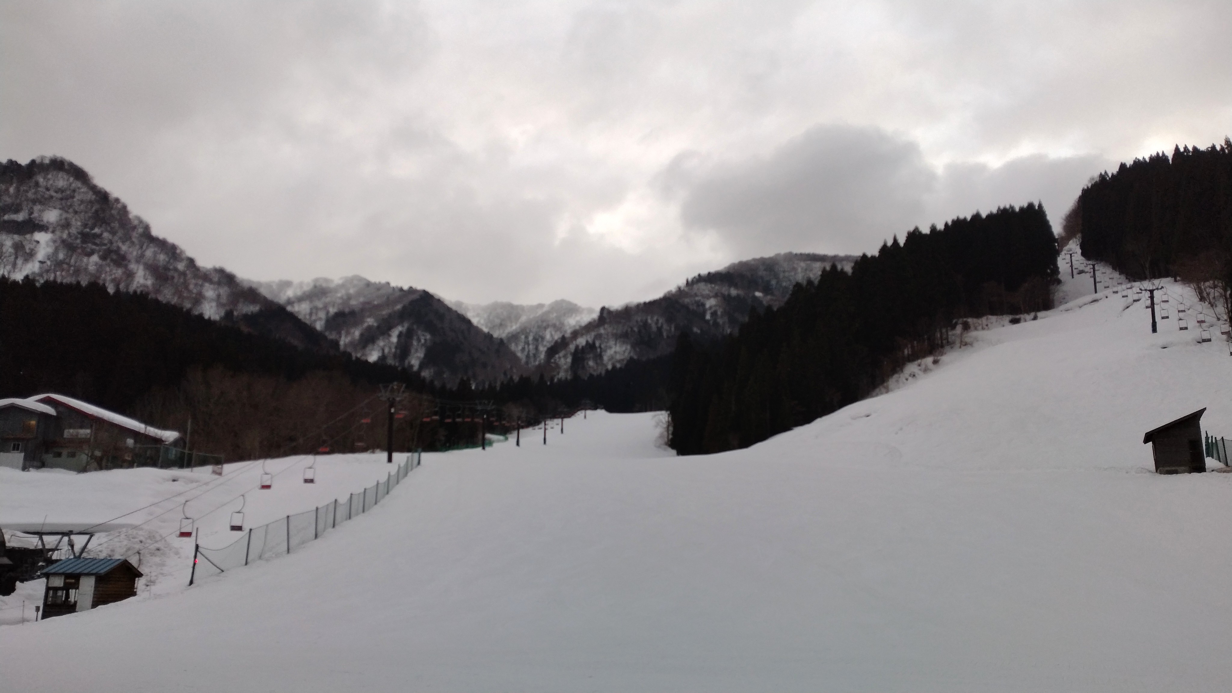 【わかさ氷ノ山スキー場】