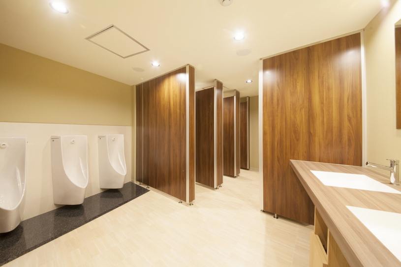 8階 トイレ（男性専用）