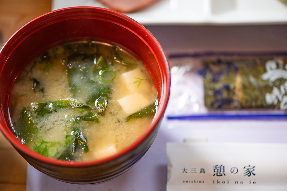 朝食