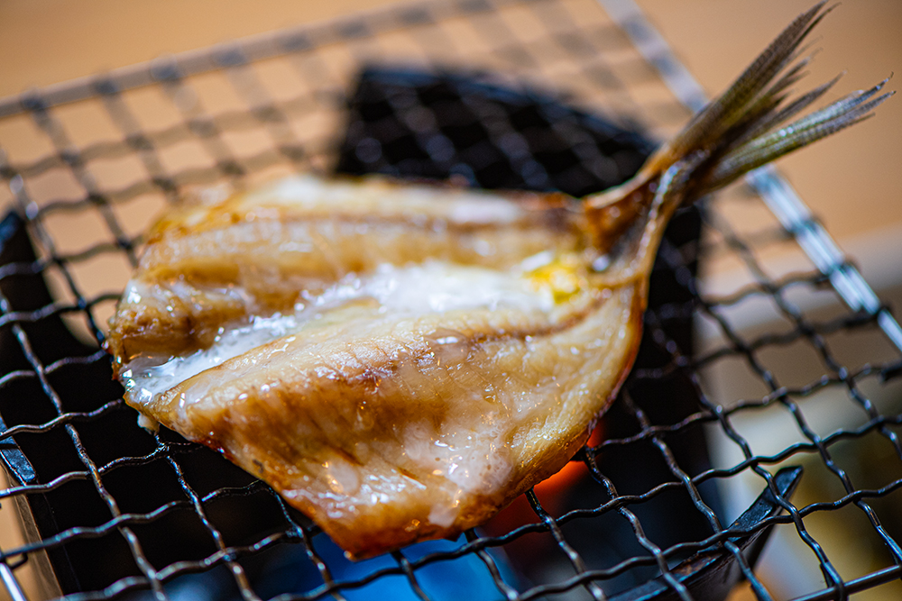 朝食