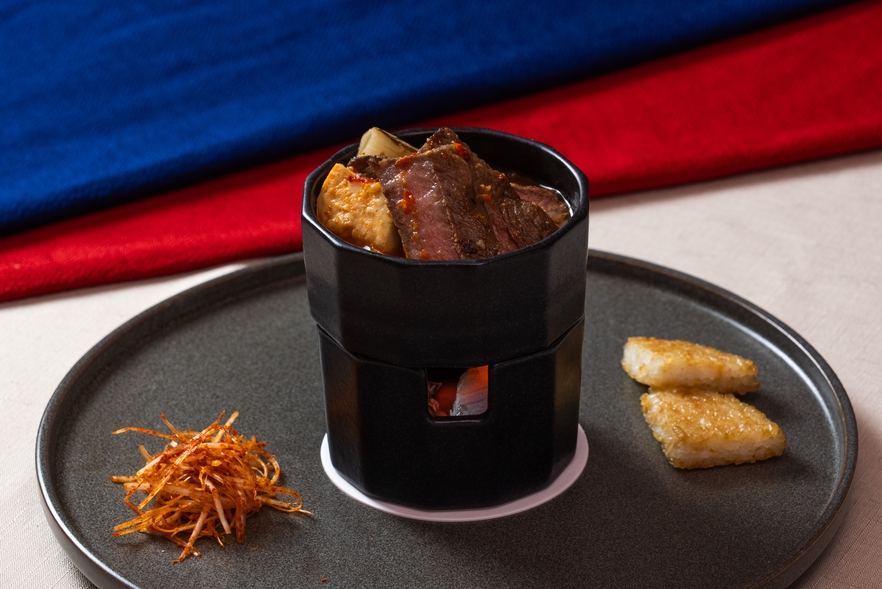 【期間限定】シーズンディナーコースプラン｜プライベート空間で過ごす里山ステイ