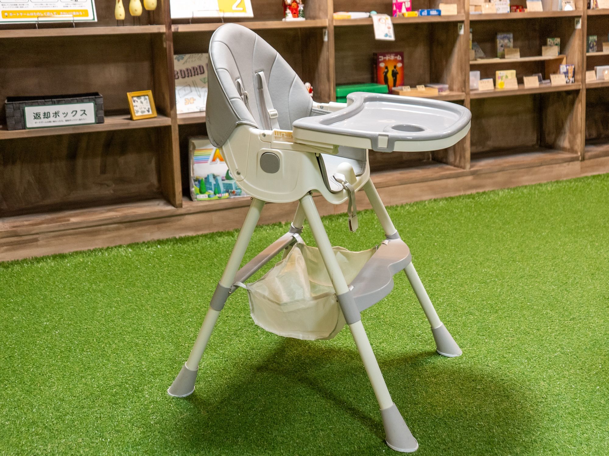 【サービス】ベビーハイチェア｜フロントにてお貸出しております。貸出数に限りがございます。