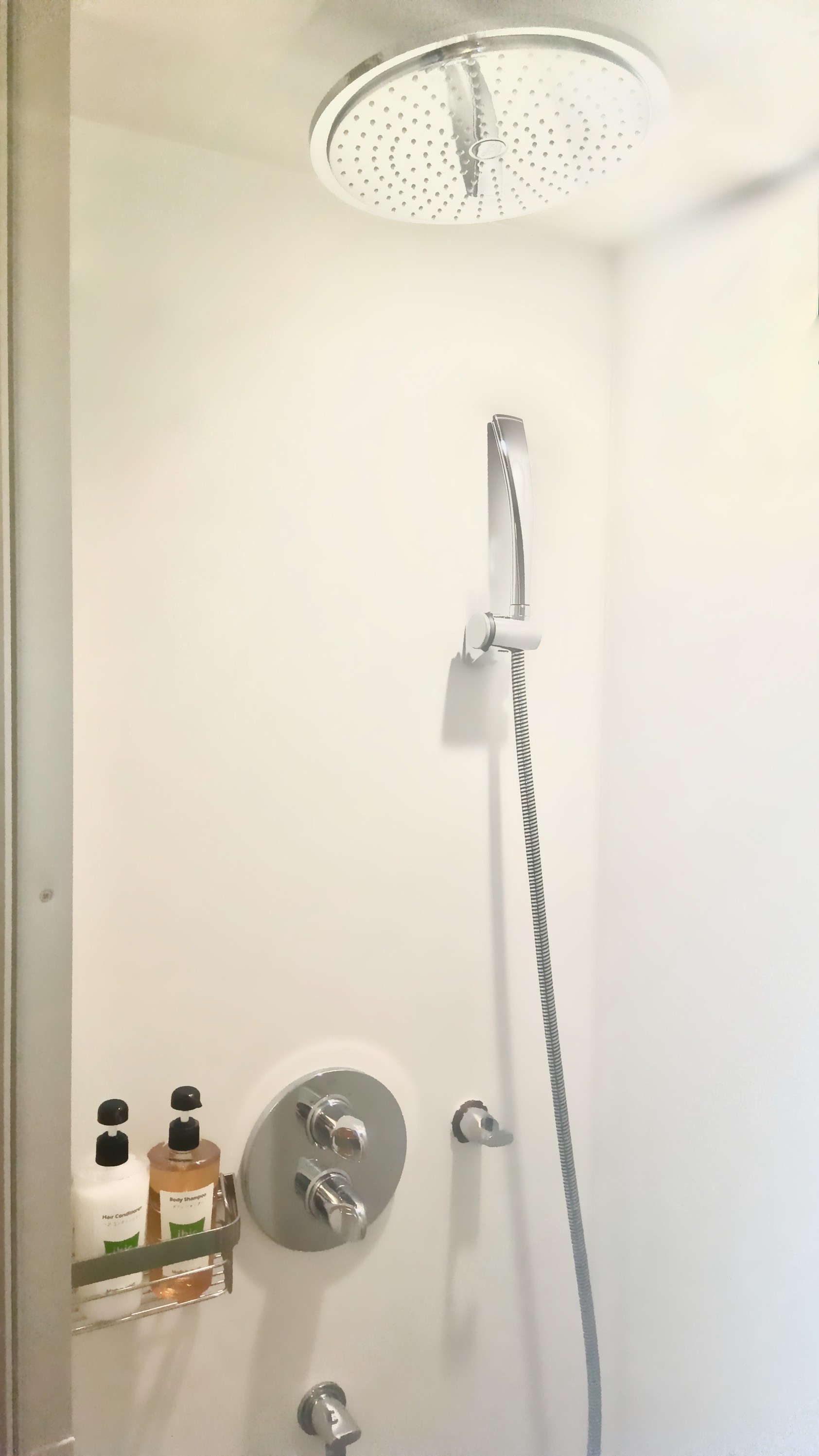 スタンダードツイン　シャワーブース