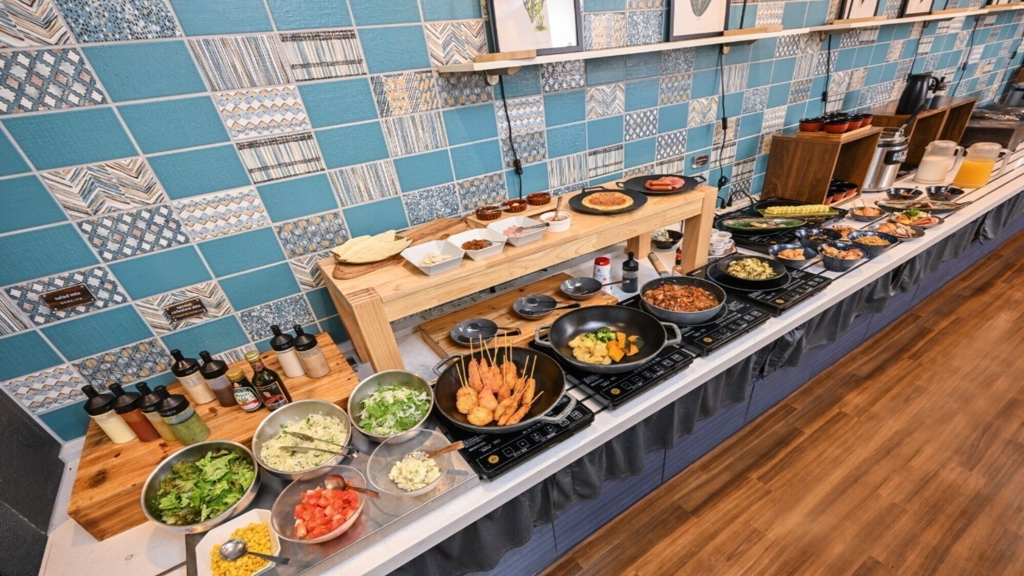 朝食ビュッフェ