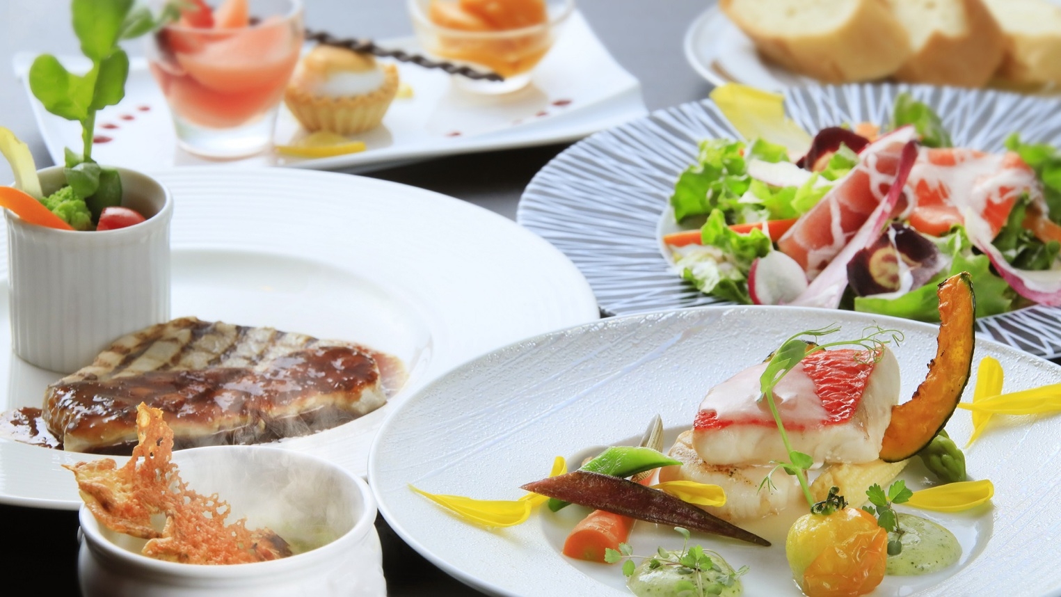 【楽天スーパーSALE】40％OFF！お気軽2食付きプランで平日旅を応援＜Lightコース▼風＞