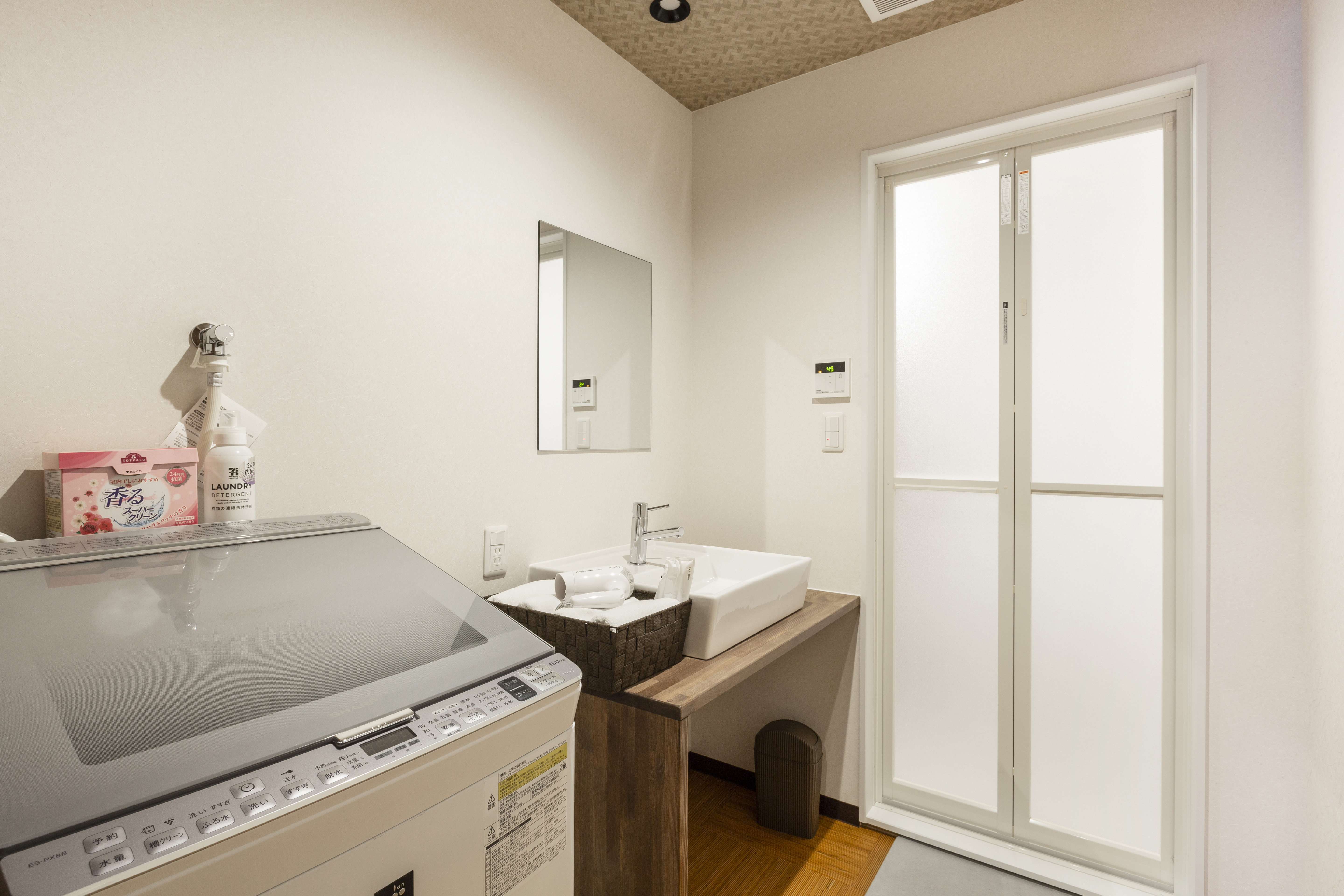 洗濯機、洗面所３F