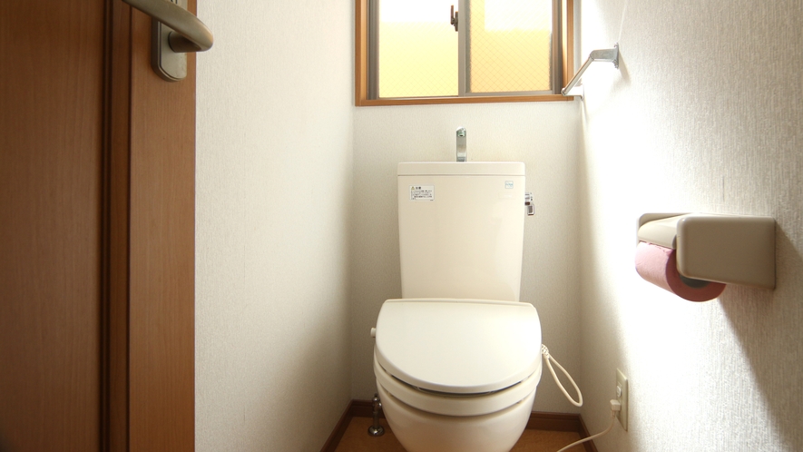 トイレは共用となります