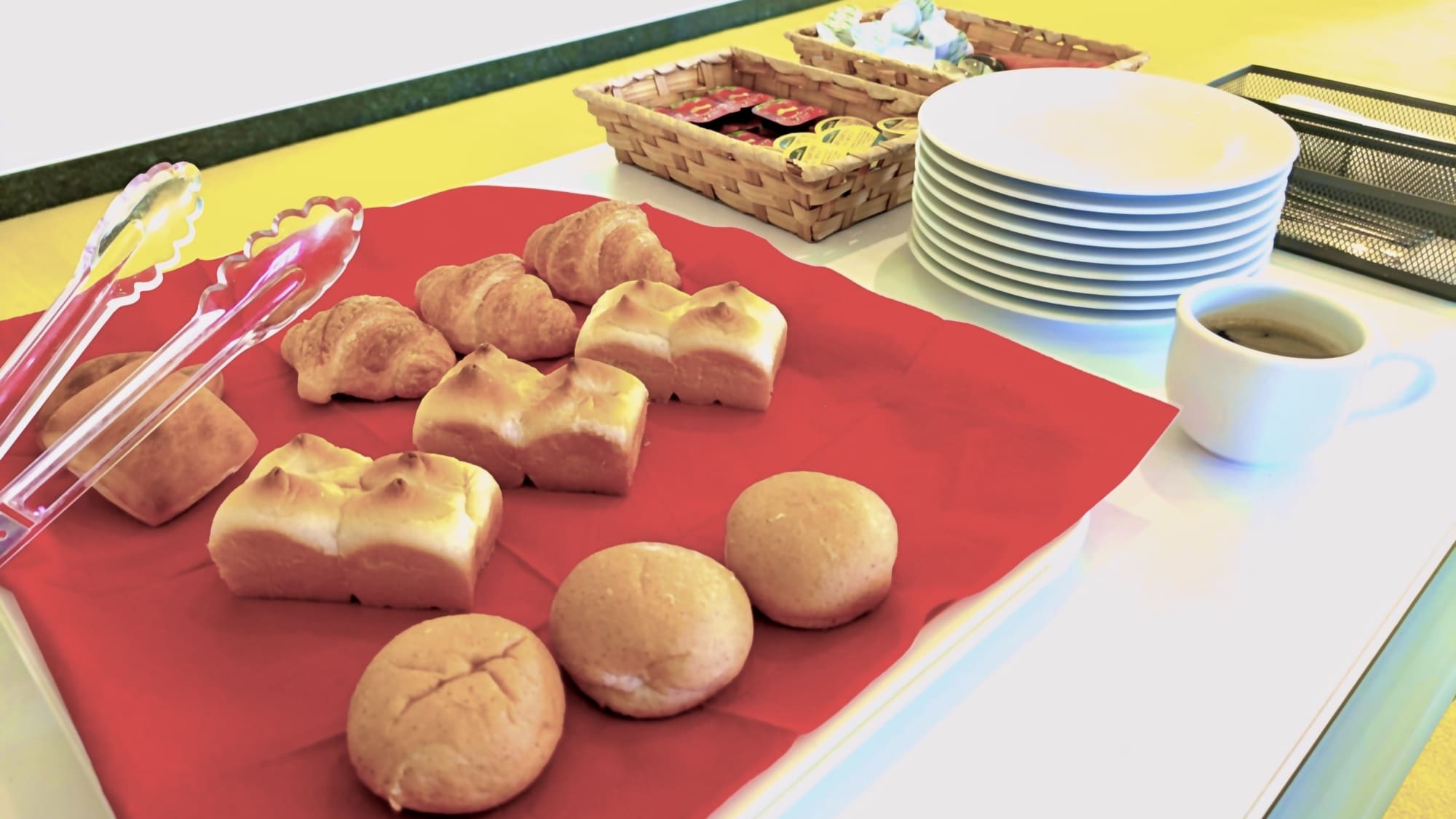 【禁煙】連泊エコノミープラン（無料モーニングサービス付）