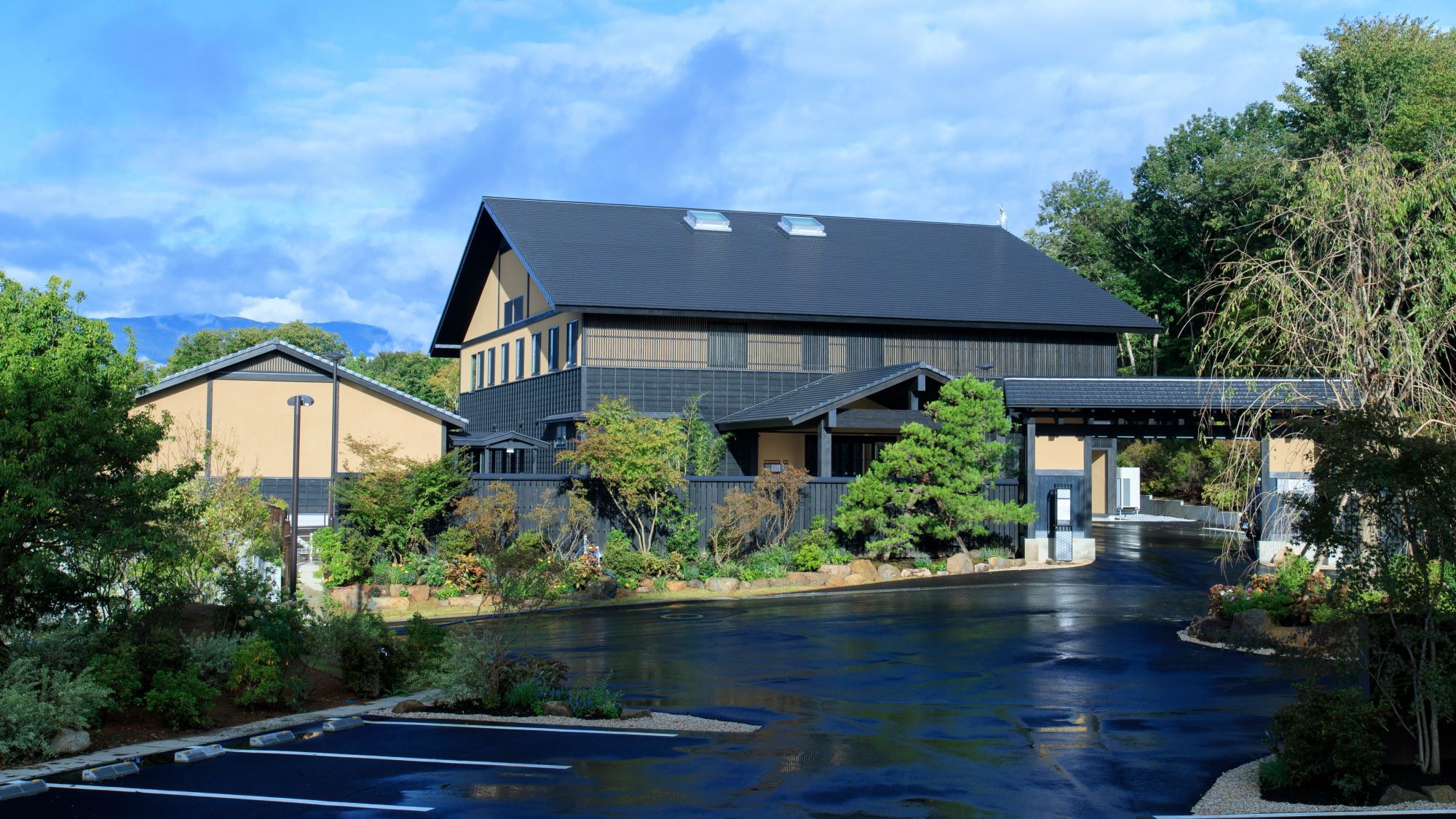 【12％OFF】【楽天スーパーSALE】本格創作フレンチのフルコース＜夕食：19：45〜21：30＞