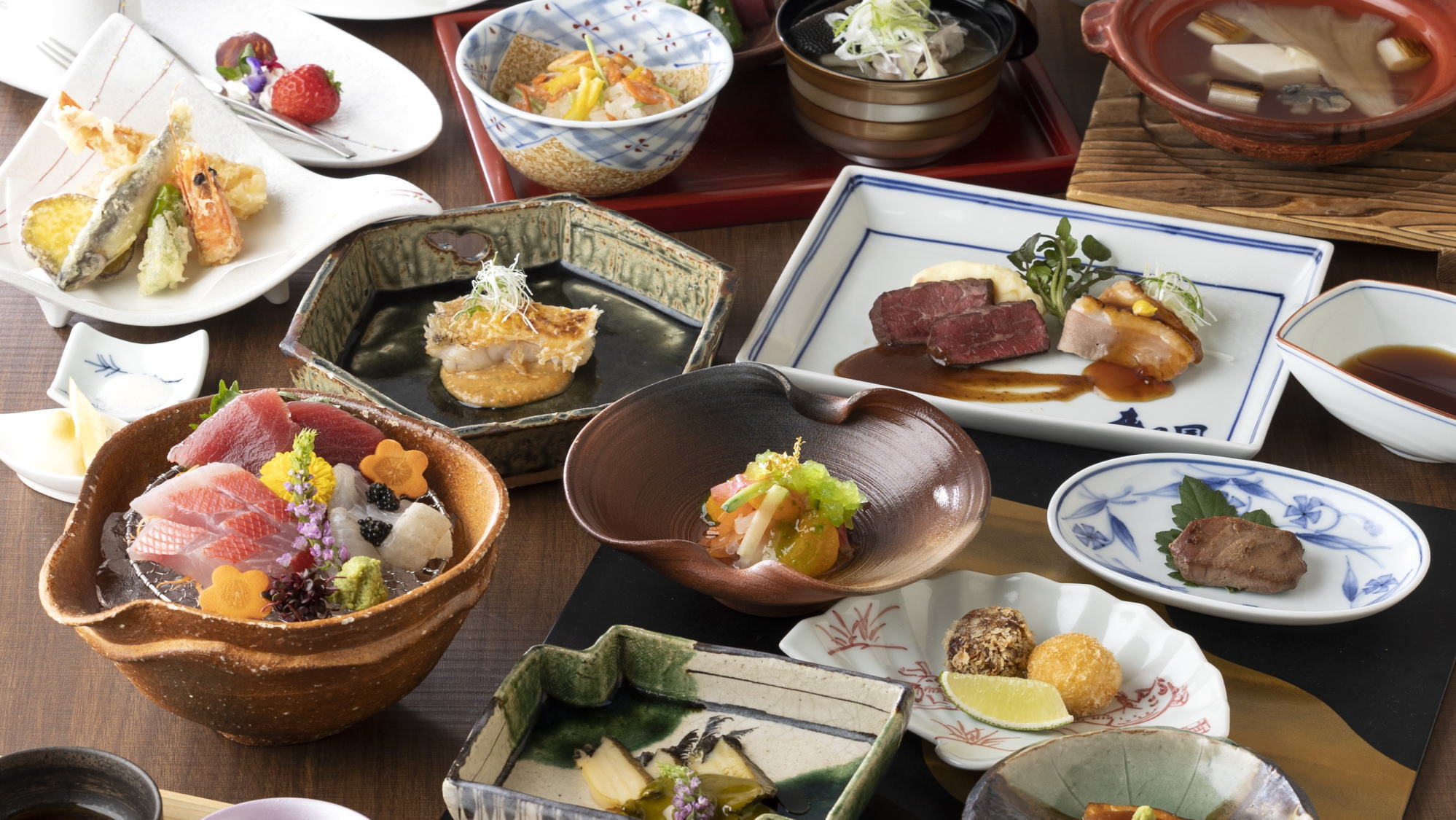 ”和の贅沢を堪能”『旬の贅を盛り込んだ渾身の創作会席コース』＜ご夕食時間：17:30〜19:00＞