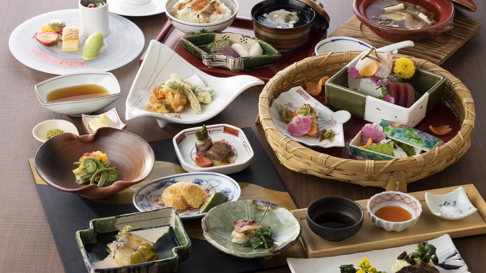 【アップグレード◇創作会席】＜ご夕食時間：17:30〜19:00＞旬の贅を盛り込んだ渾身の会席コース
