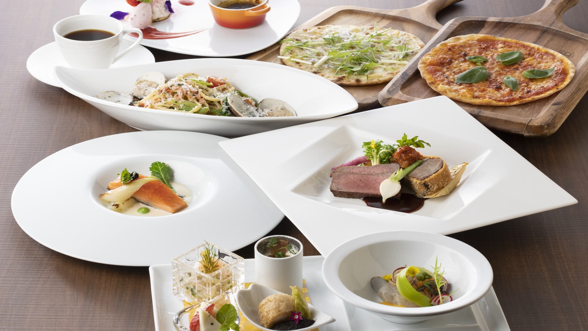 【平日限定！】冬いちご狩り無料体験付き♪ご夕食は創作イタリアン＜ご夕食：17:40〜19:10＞