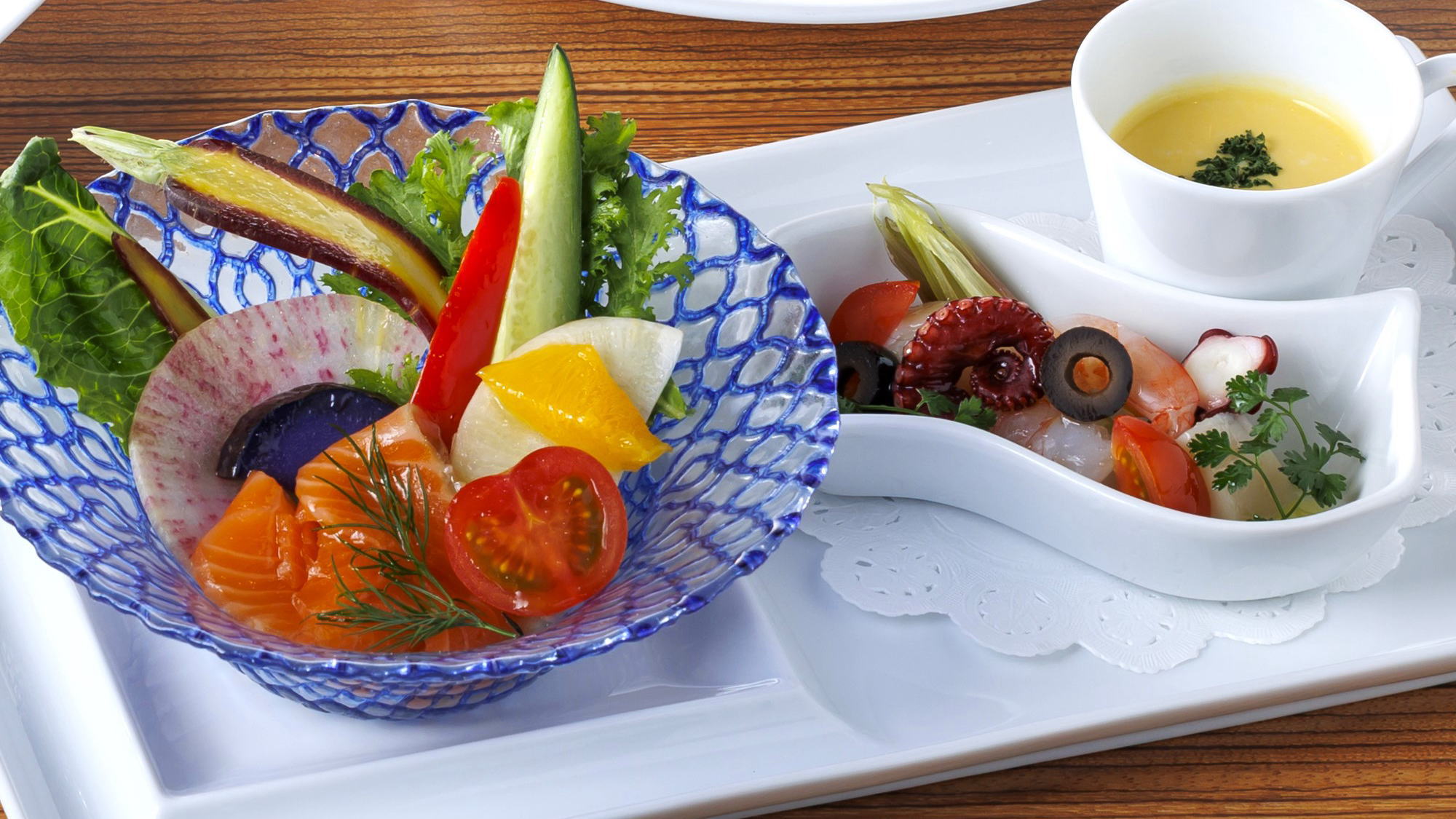 夏季創作イタリアン：季節の前菜＆夏野菜の一皿