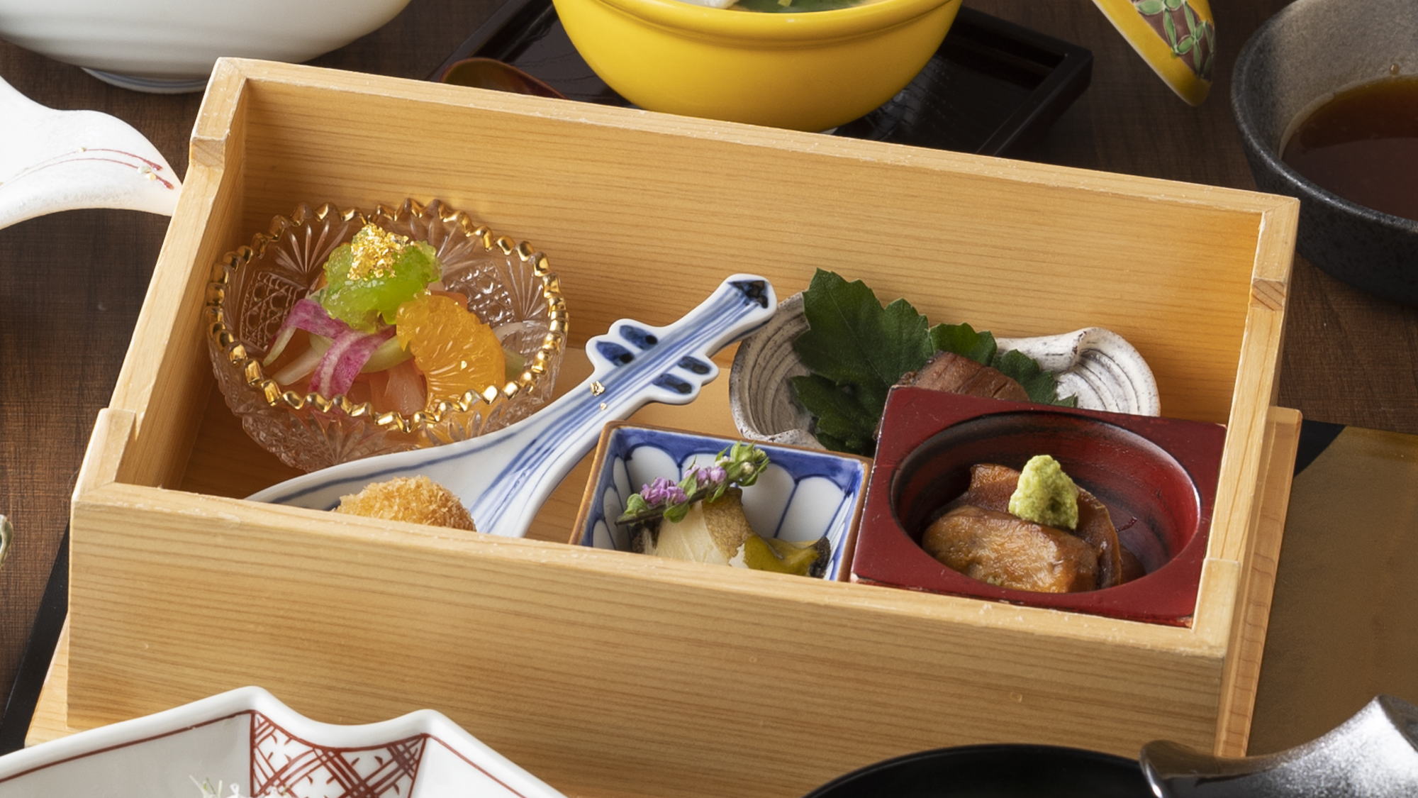 冬季創作和食：前菜　五種の味覚料理