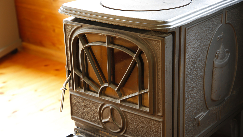 【冬季コテージ専用−お手軽会席−】＜薪ストーブ特典付＞冬だからこそ体感できる特別なくつろぎ方