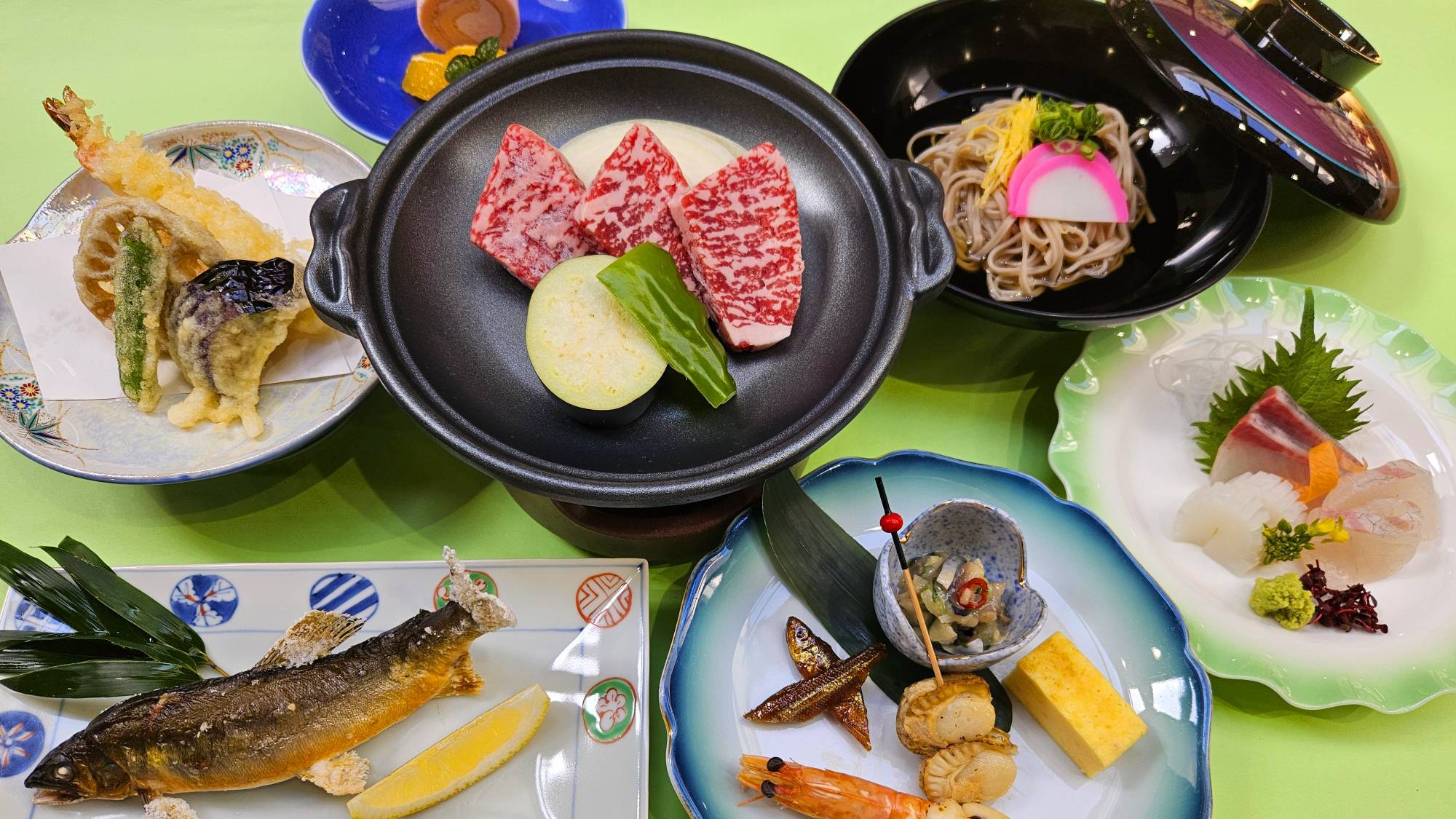 【1泊夕食−基本会席−】夜は「温泉」と「会席」でのんびりリラックス♪