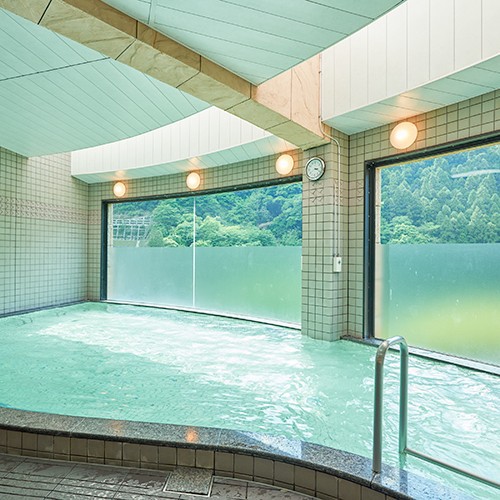 【冬季限定】＜ぼたん鍋会席＞甘味のある「猪肉」はこの季節だけの「限定食材」ぽっかぽかお鍋で冬満喫