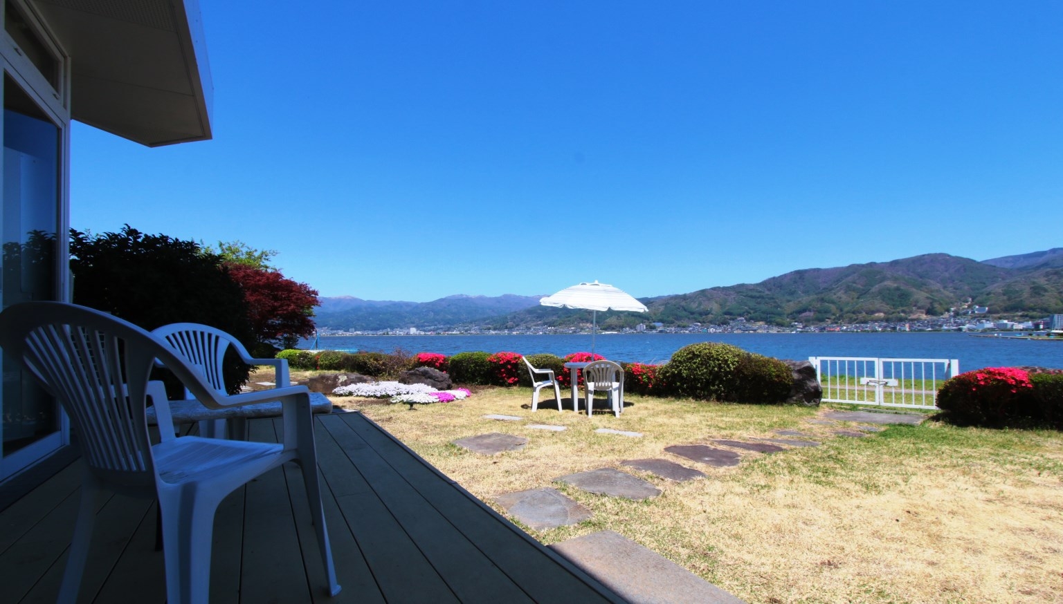 【素泊り】最終チェックイン 22時まで可能♪諏訪湖畔の宿で静かに過ごす！食事なしプラン