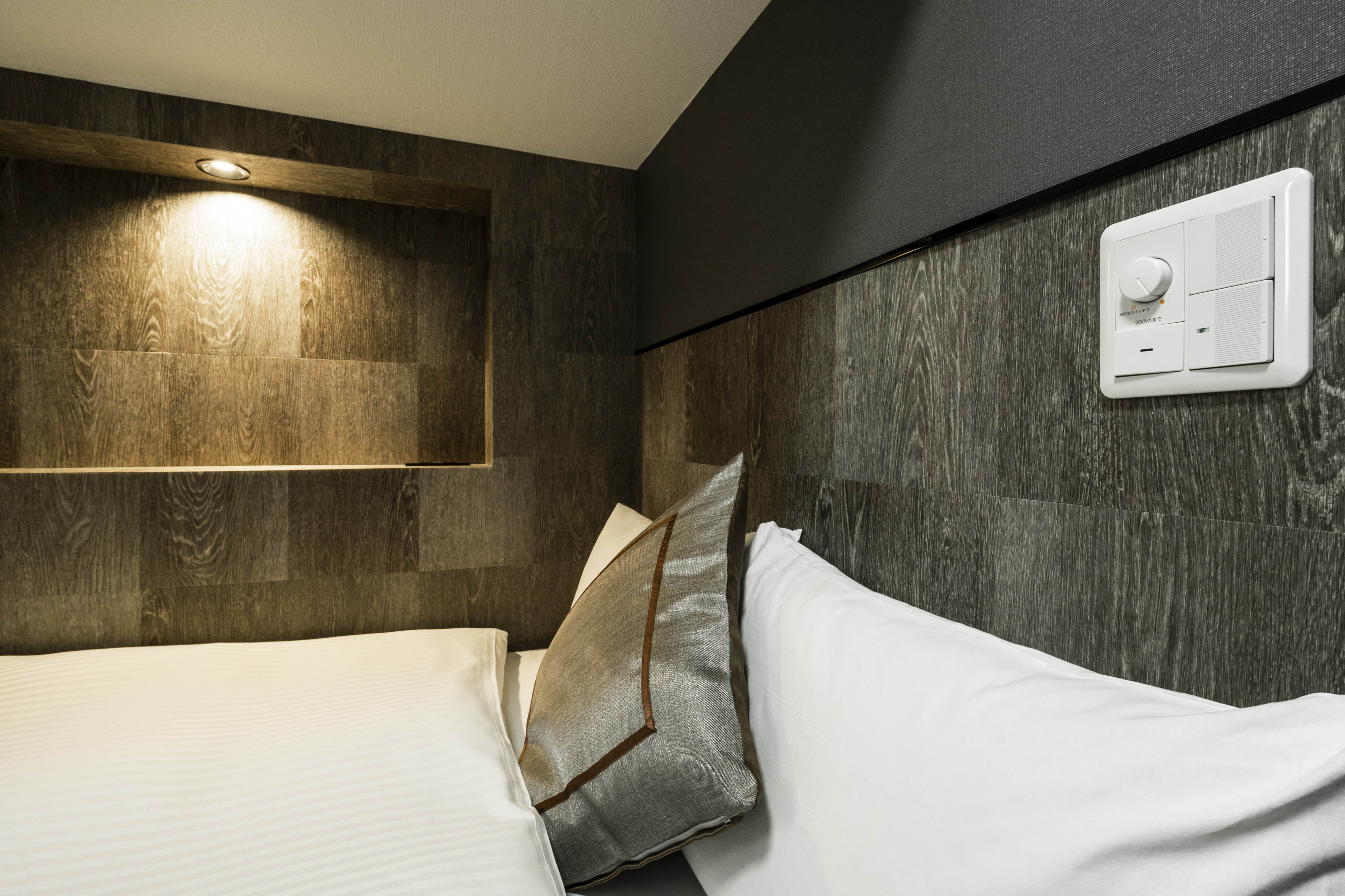 ◇コンパクトバンクルーム◇ベッド下段幅120cm・上段幅100cm