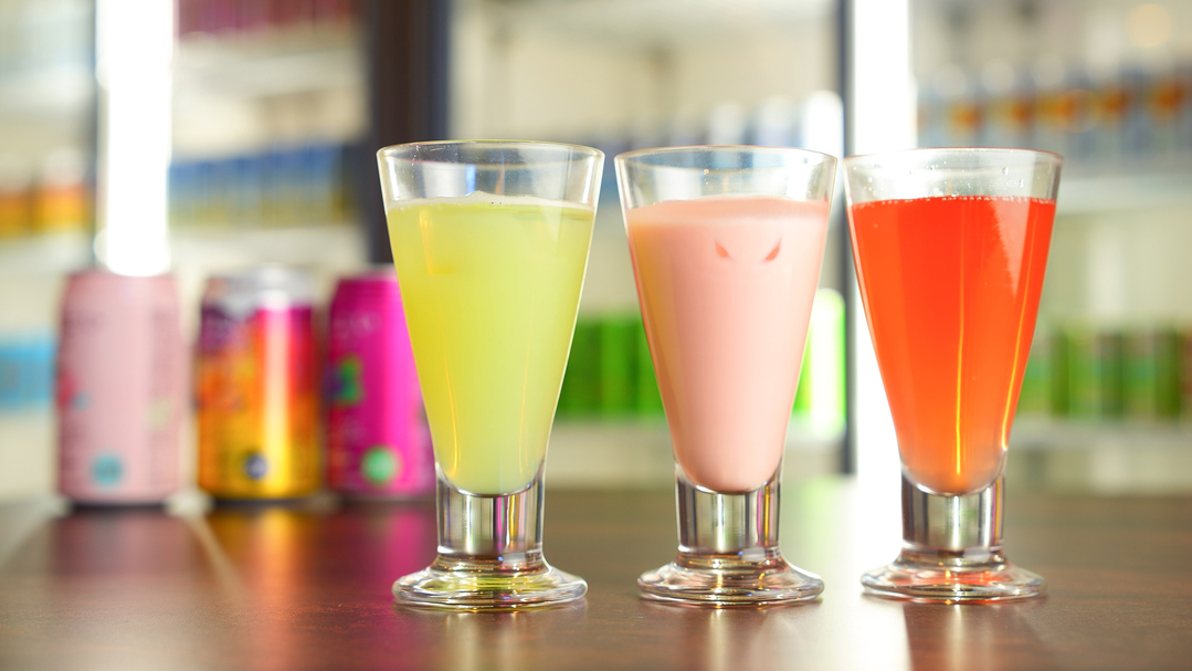 滞在中【ドリンクインクルーシブ】アルコール類の他、湯上りに嬉しいアイスまで♪