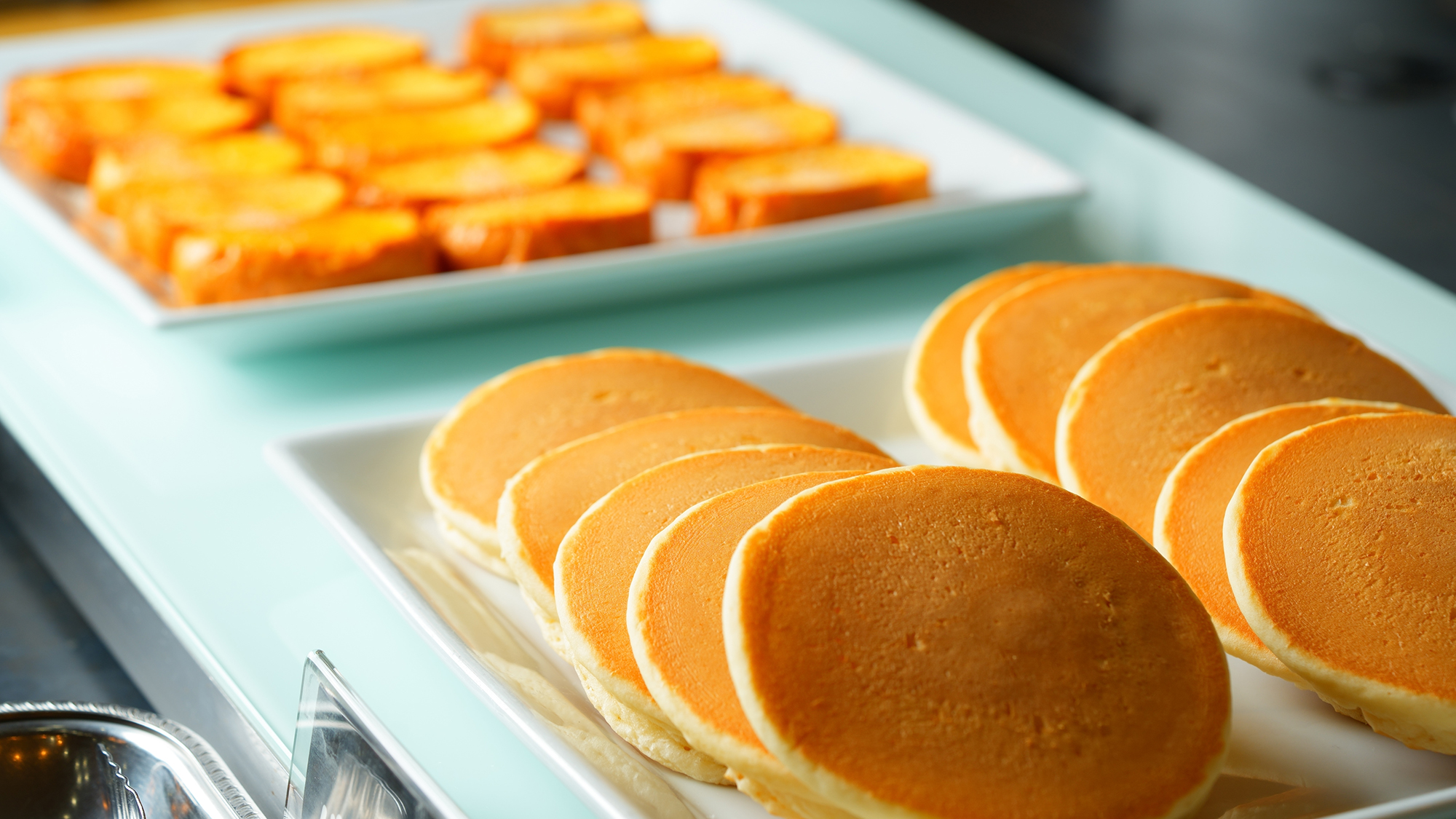 ■朝食バイキング■和洋さまざまな取り揃えたメニューは、約50種類！お好きな物をお召し上がりください