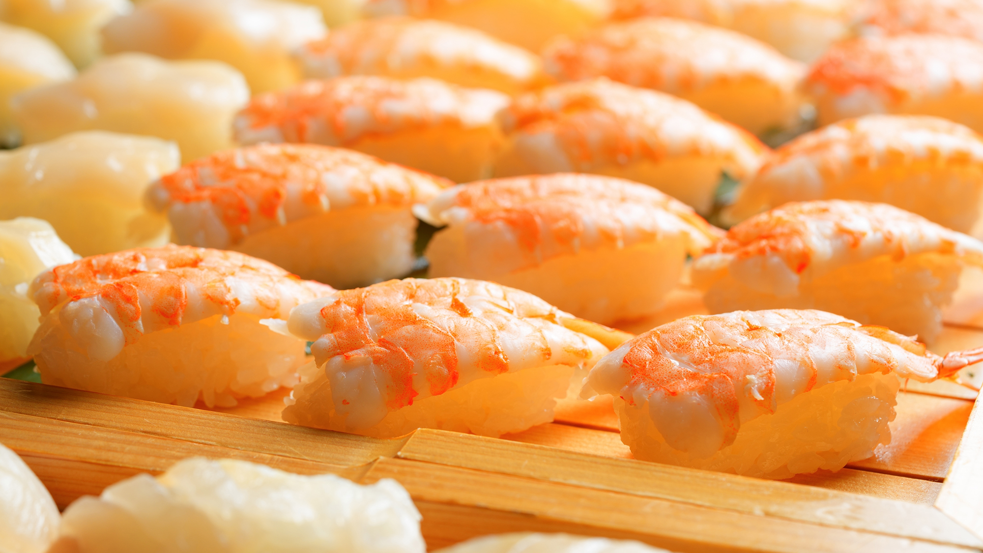 ■エグゼクティブバイキング■素材の旨みを引き立てた、上品な鮨