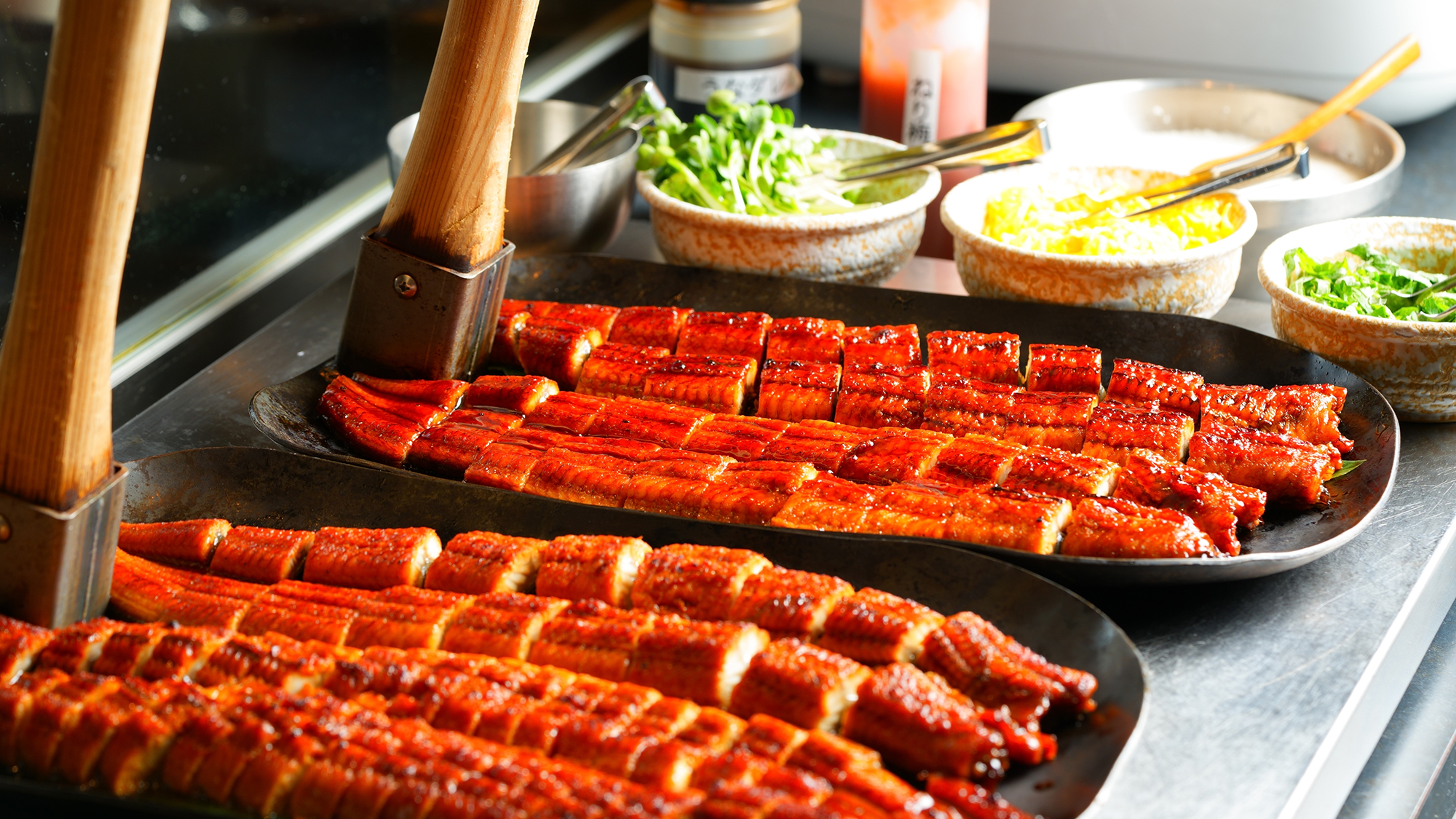 ■ランチバイキング■ふっくら鰻の味わいが広がる、かば焼き