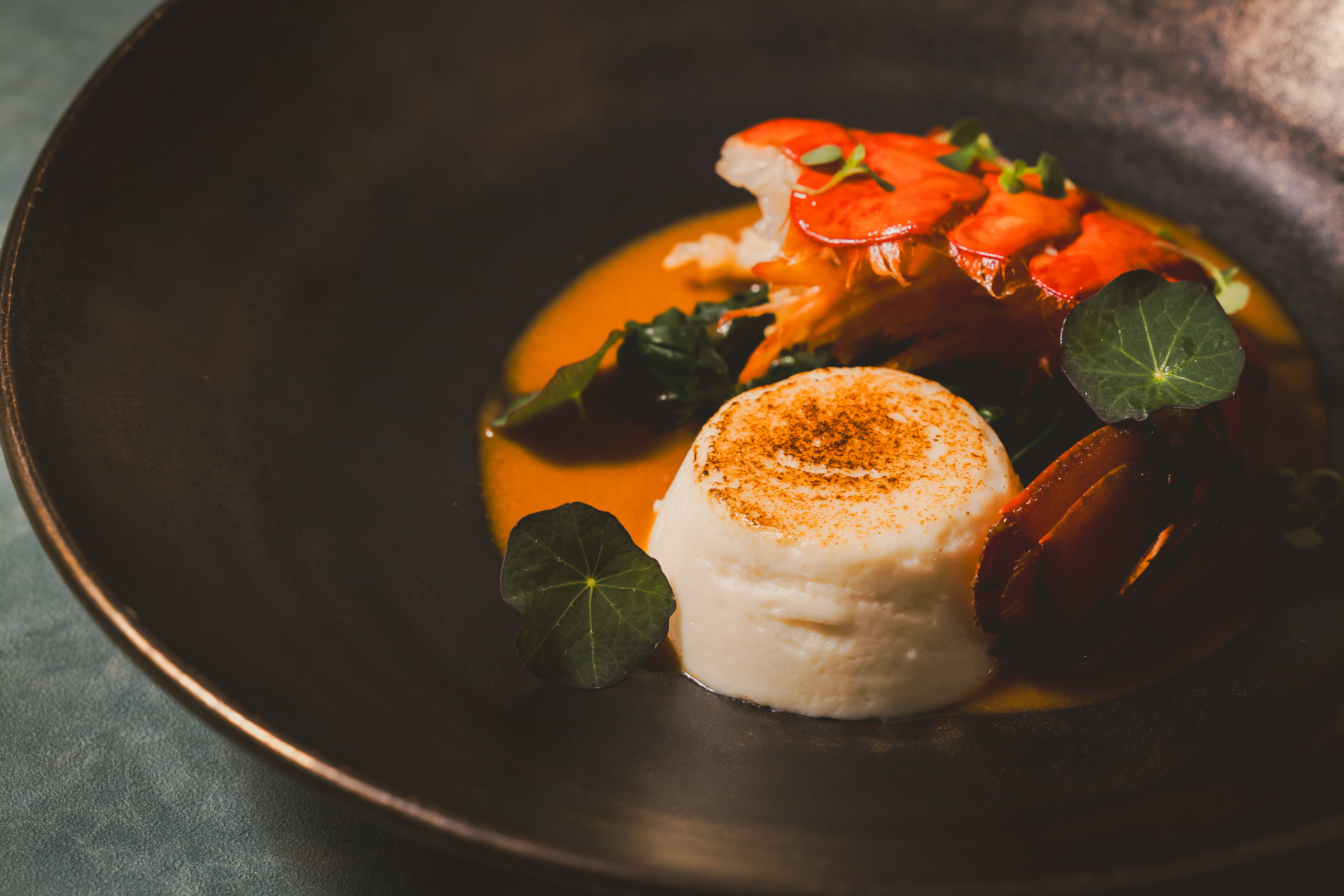 オマール海老とホタテのムーステリーヌ