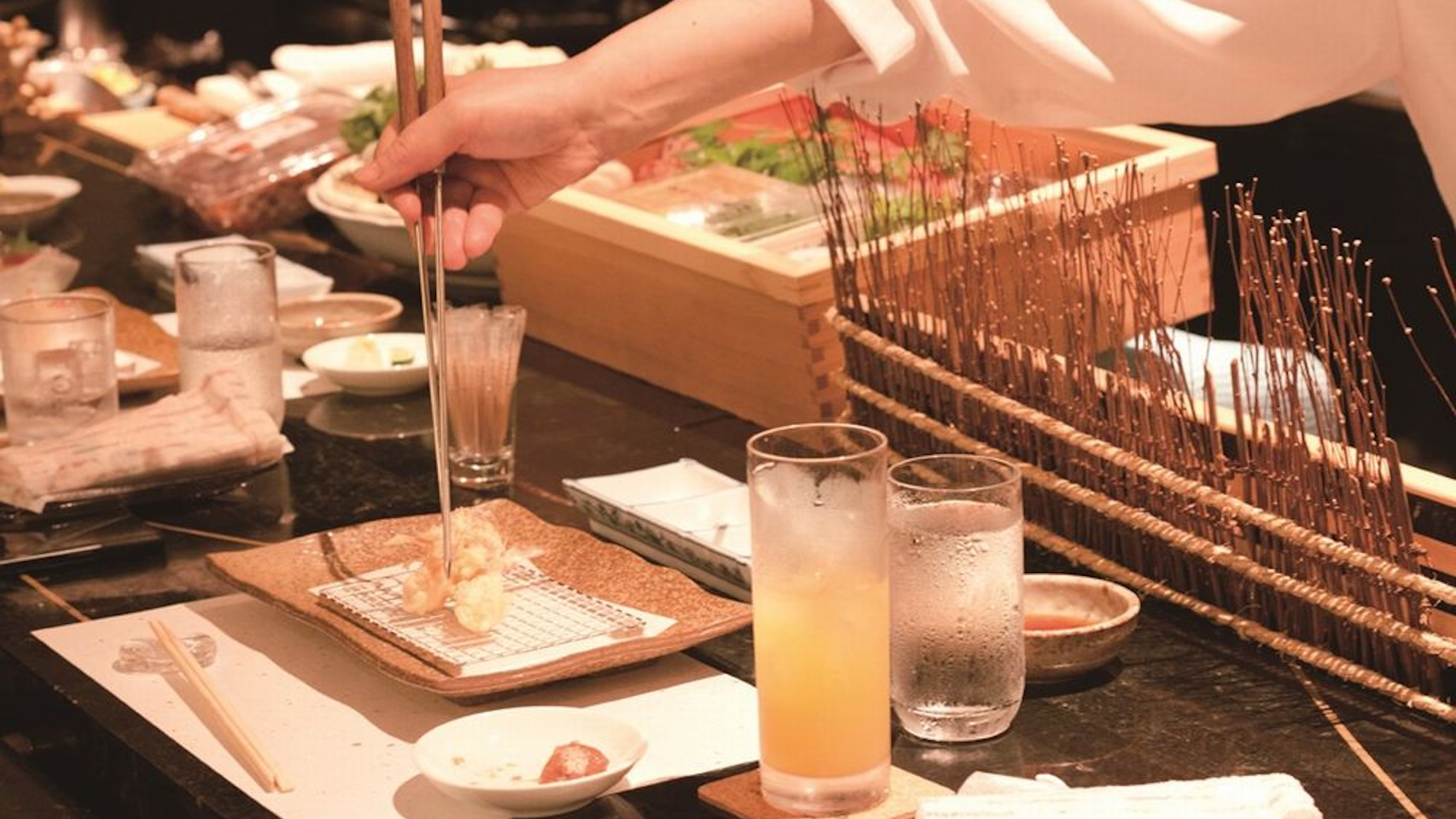 旬の食材を天婦羅で　※一例