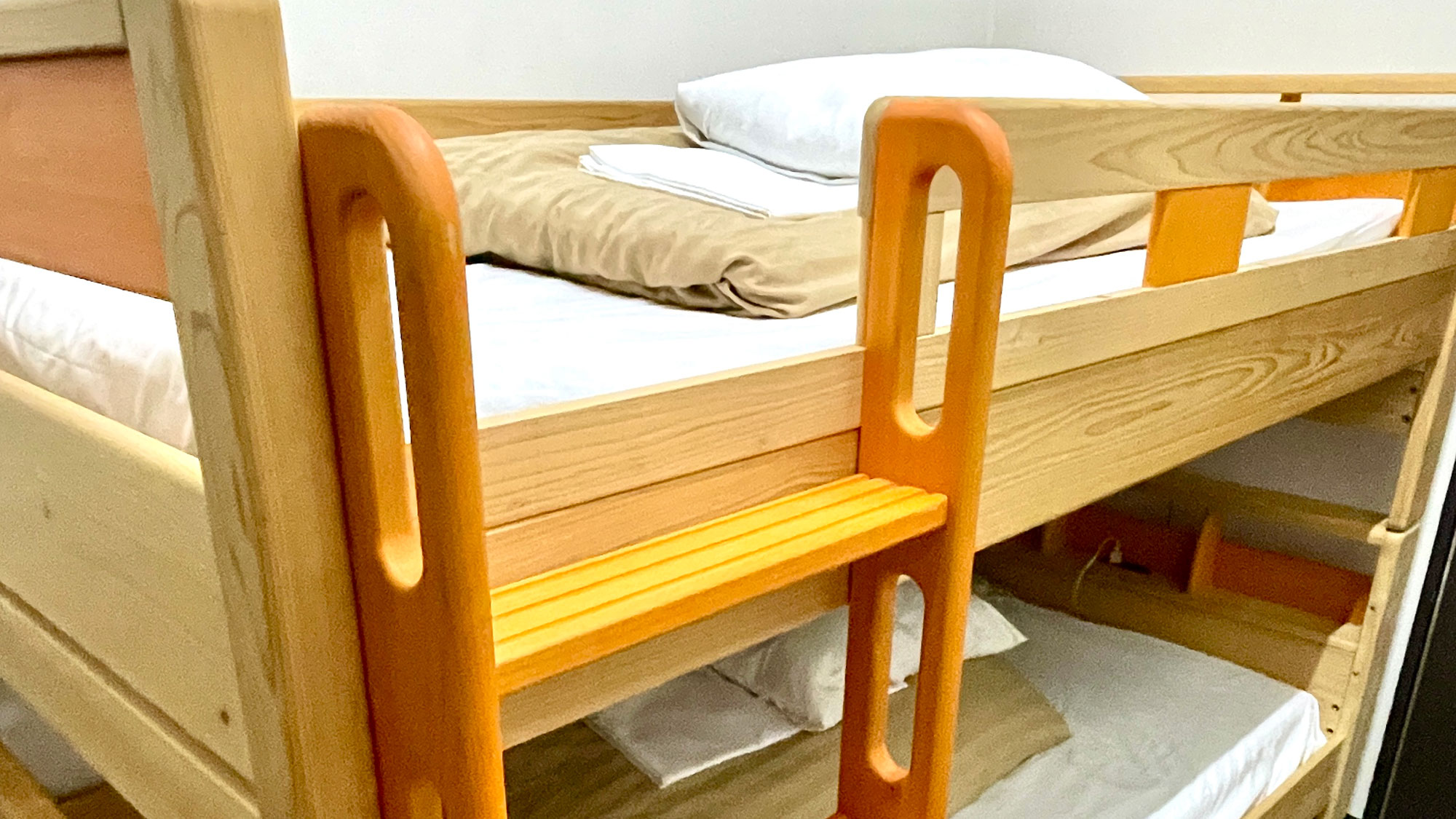 ■2段ベッド1台のお部屋■※共用トイレ、バス無し