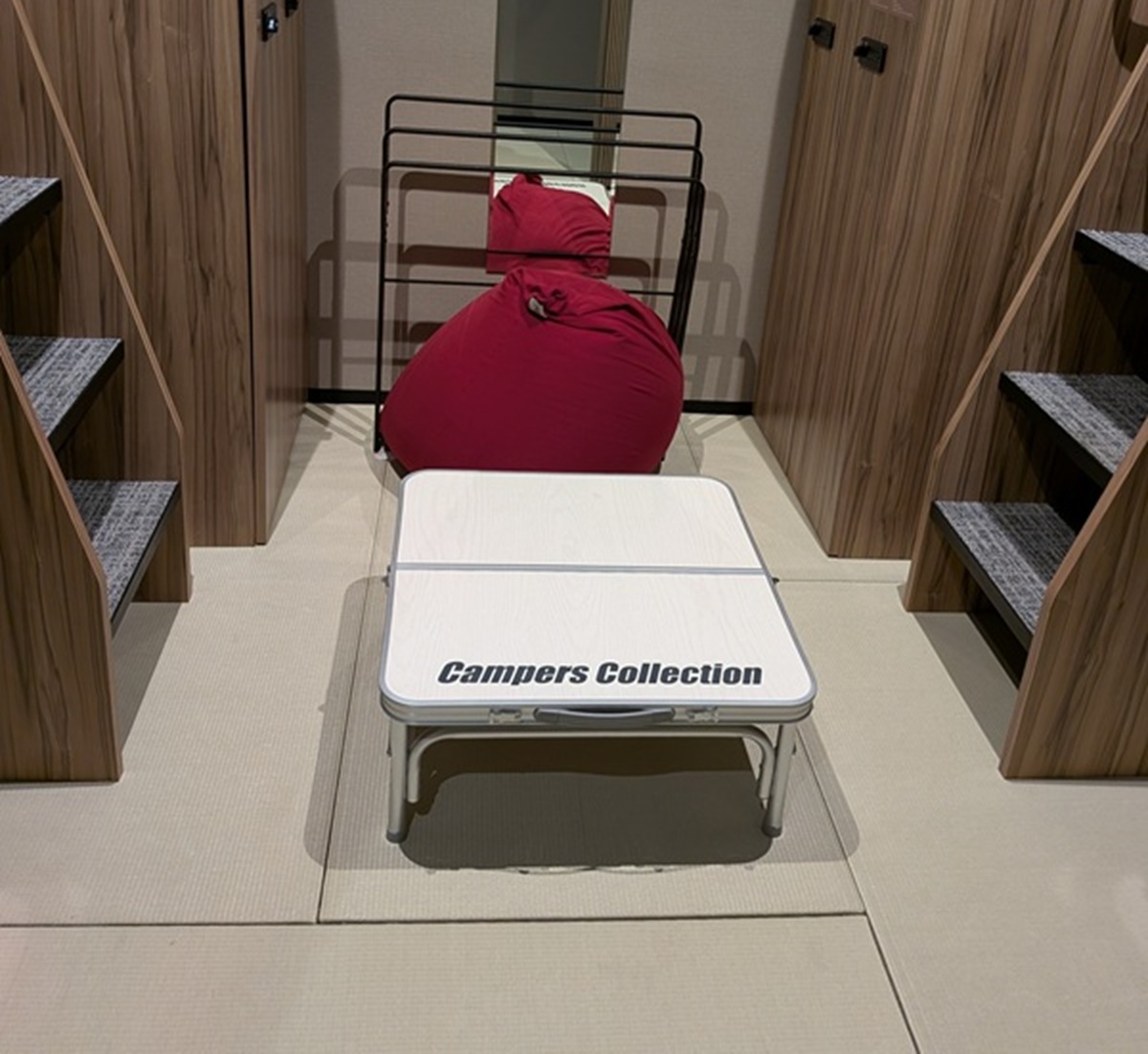 貸出用テーブル(中)　※畳部屋のお客様限定