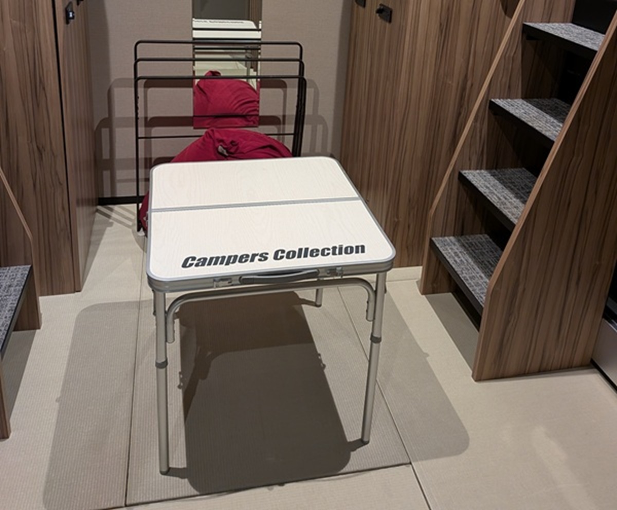 貸出用テーブル(中)　※畳部屋のお客様限定