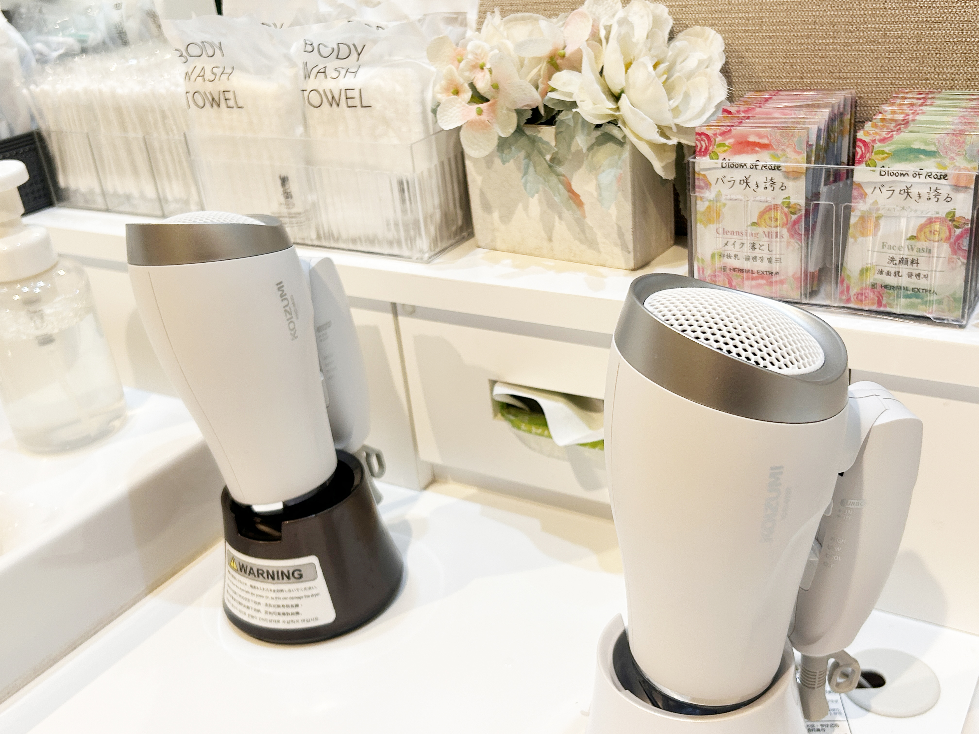 大浴場内　洗面台