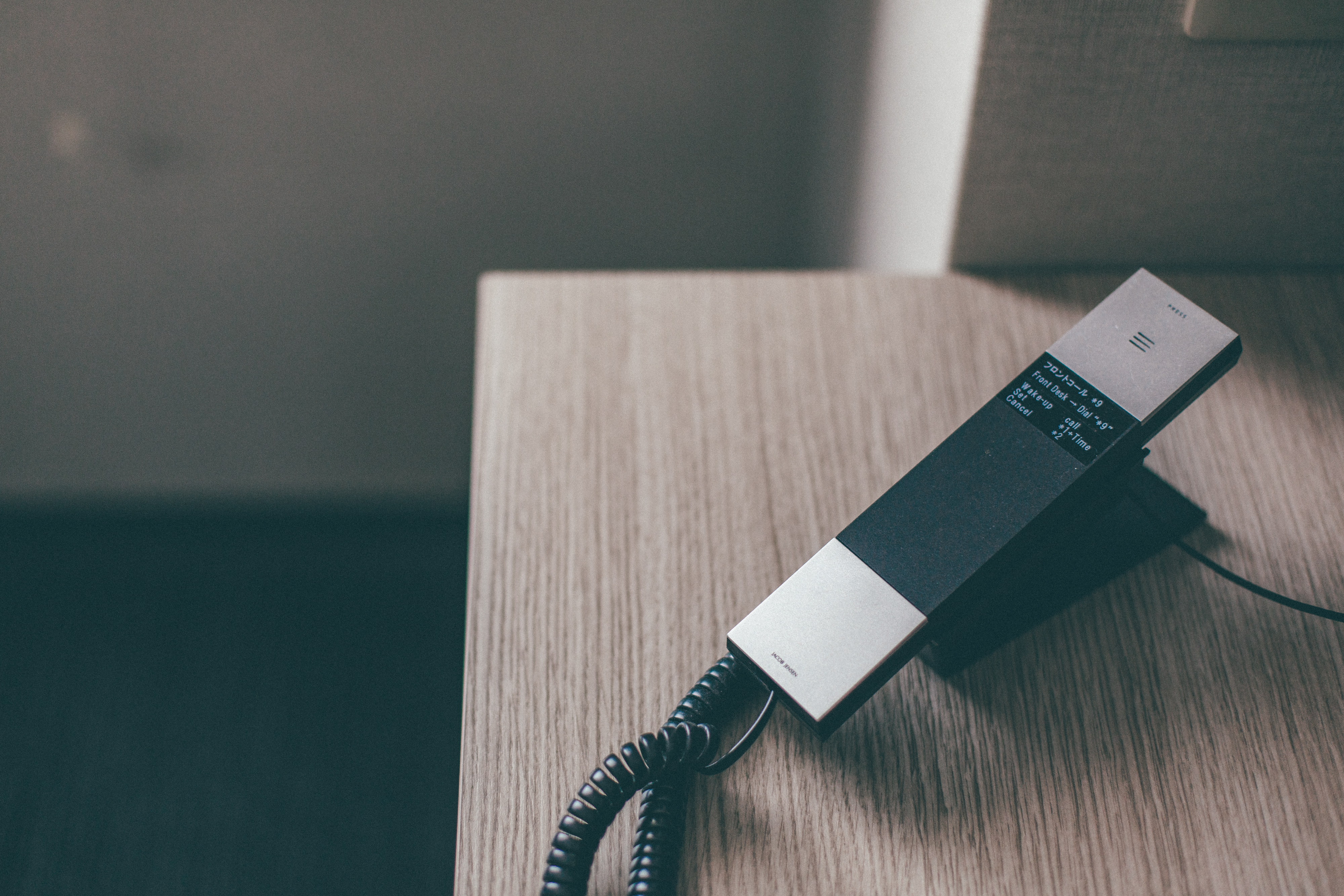 客室備品（電話機：内線・外線）