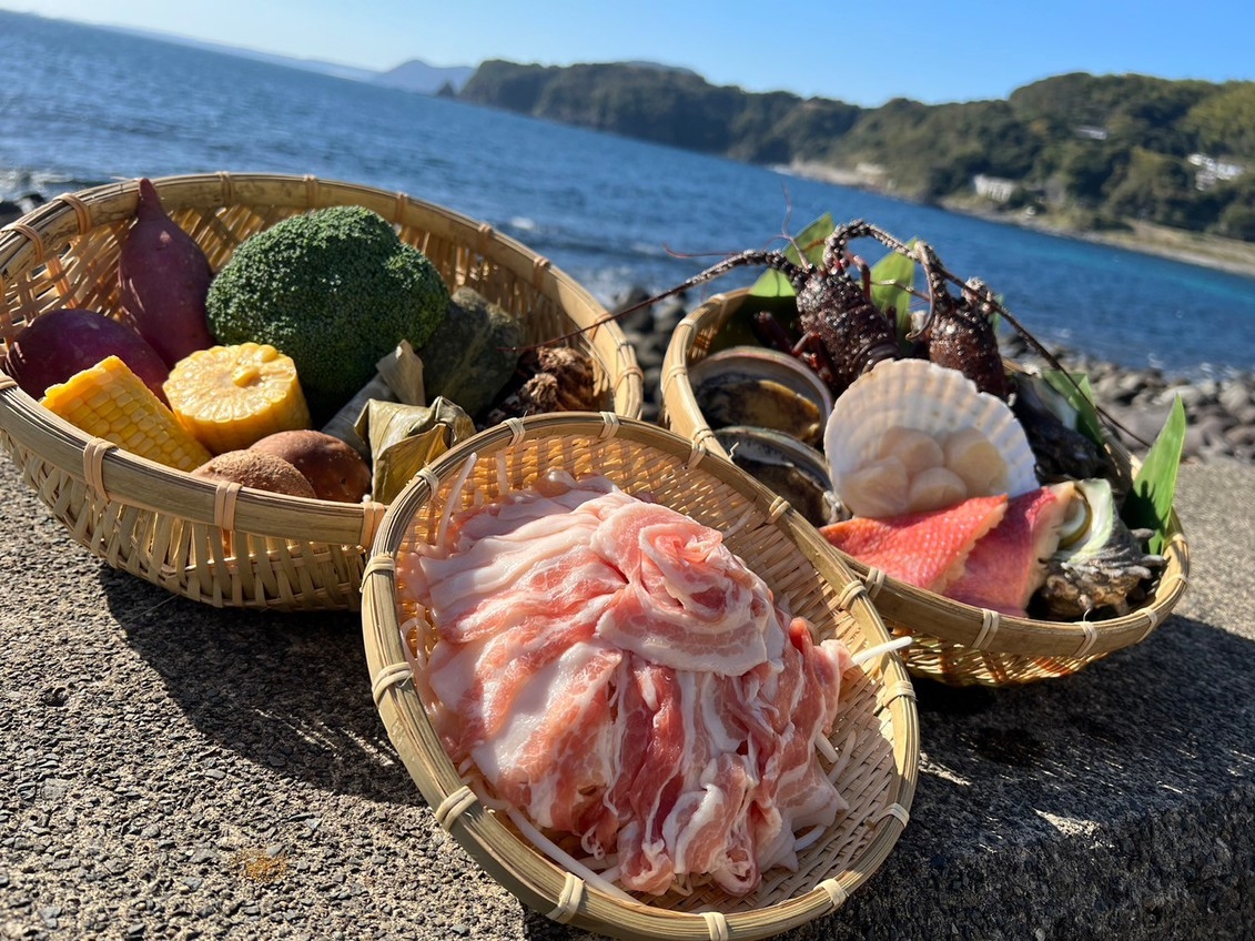 【1日5組限定！】極楽蒸し料理工房「海蒸気」でできたて夕食！1泊2食